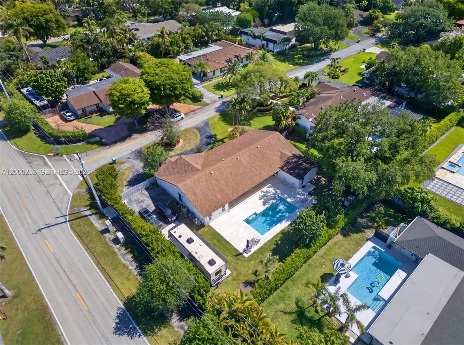 10124 SW 130th Ter Miami, FL 33176