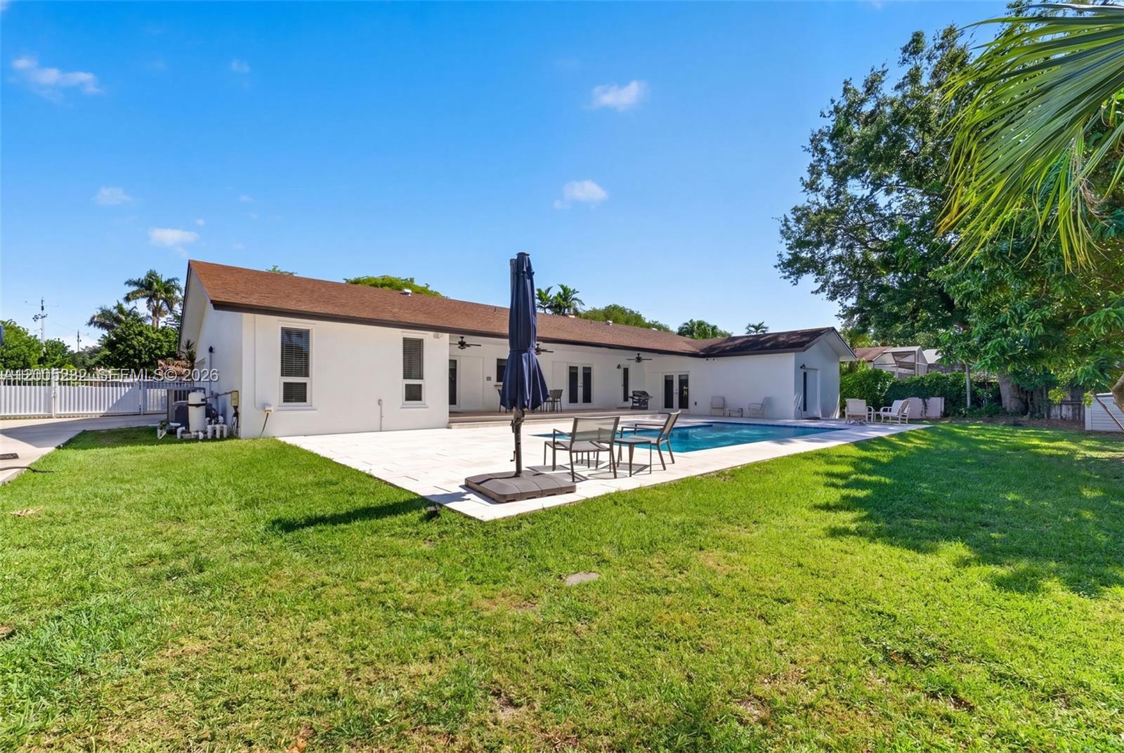 10124 SW 130th Ter Miami, FL 33176