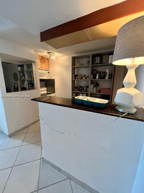 6770 Indian Crk Dr #11J