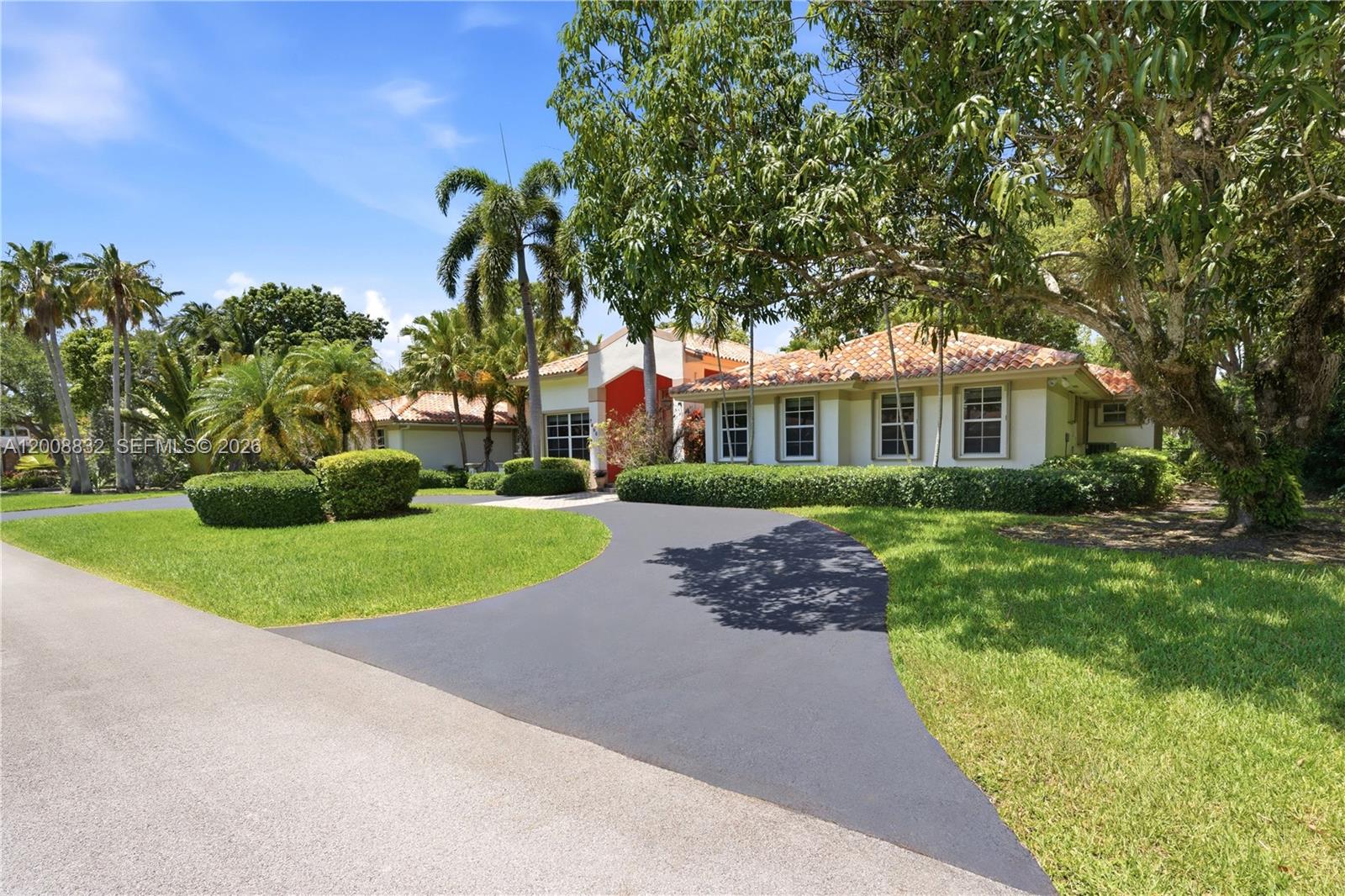 7455 SW 125th St Pinecrest, FL 33156