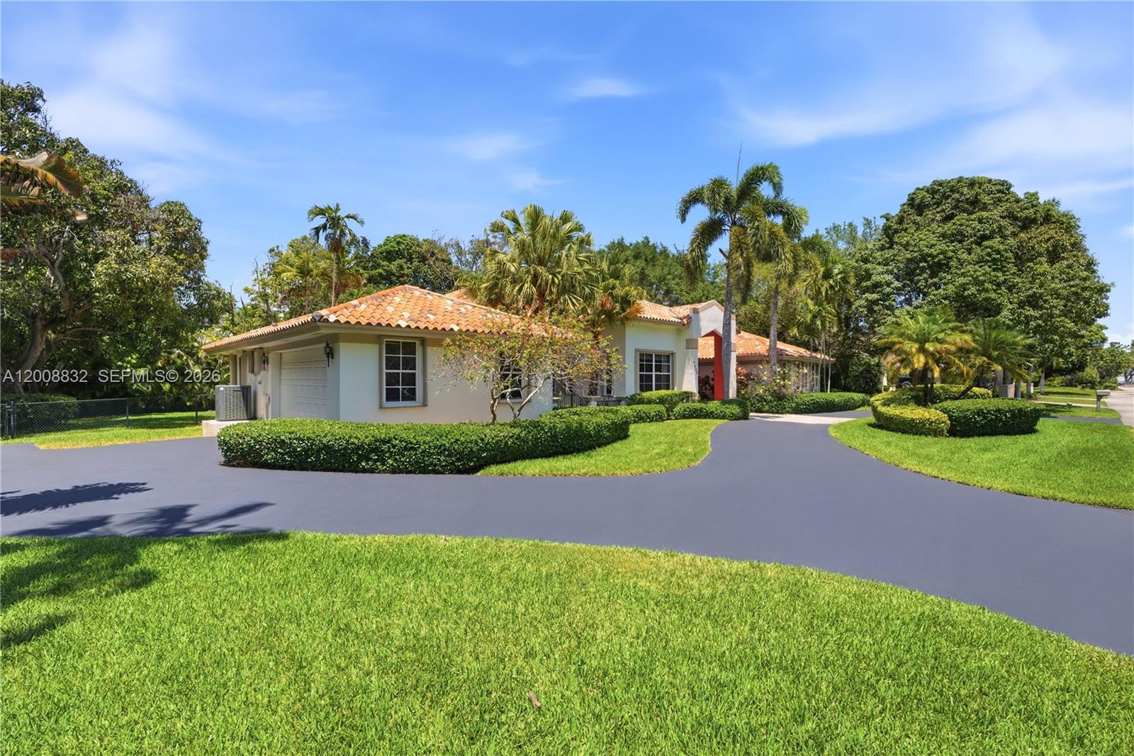 7455 SW 125th St Pinecrest, FL 33156