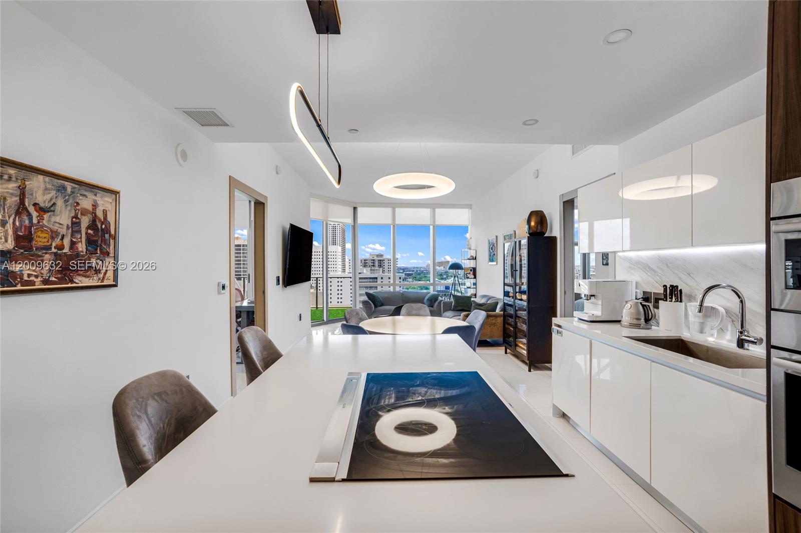 851 NE 1st Ave #1408 Miami, FL 33132