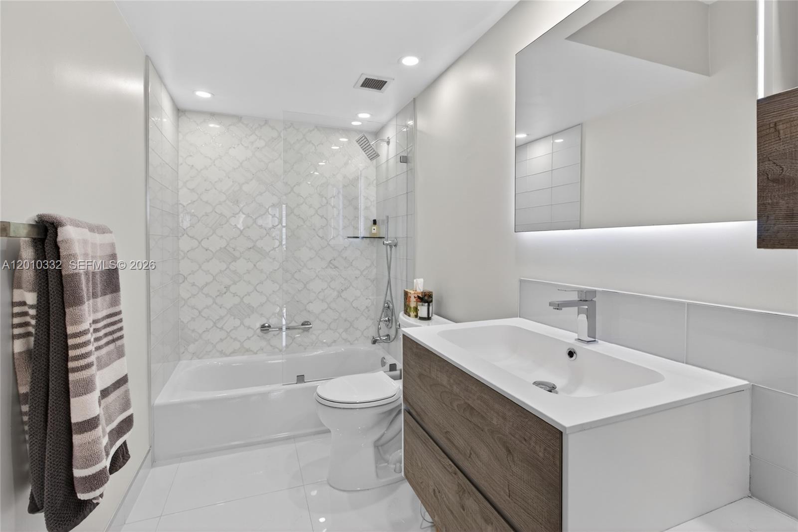 1985 S Ocean Dr #22H Hallandale Beach, FL 33009
