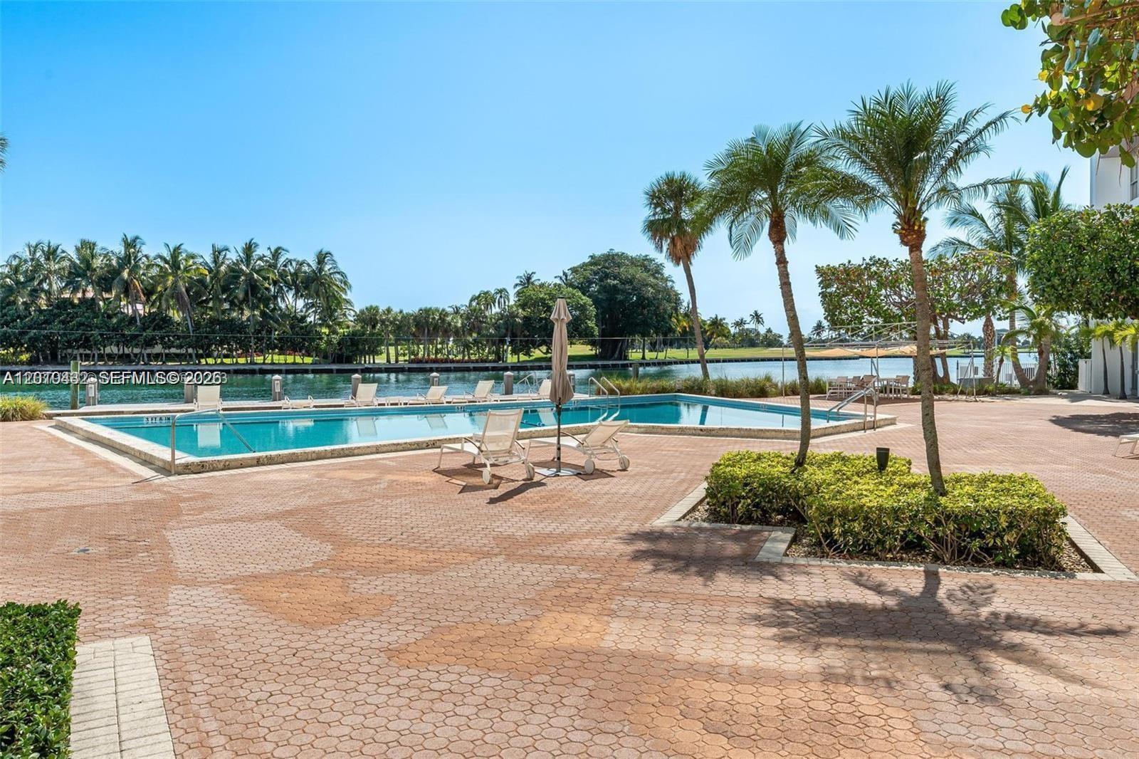 9100 W Bay Hbr Dr #11A Bay Harbor Islands, FL 33154
