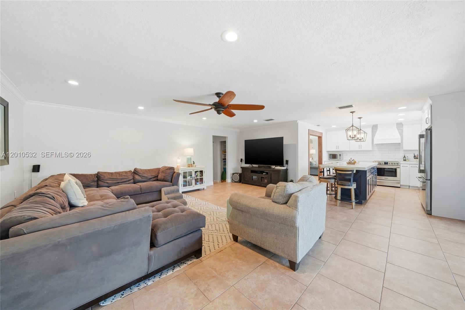 9331 SW 104th Ct Miami, FL 33176