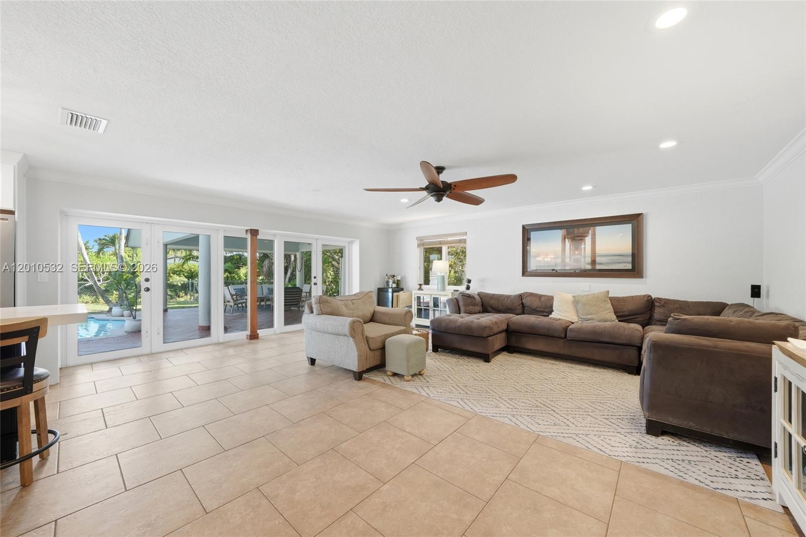 9331 SW 104th Ct Miami, FL 33176