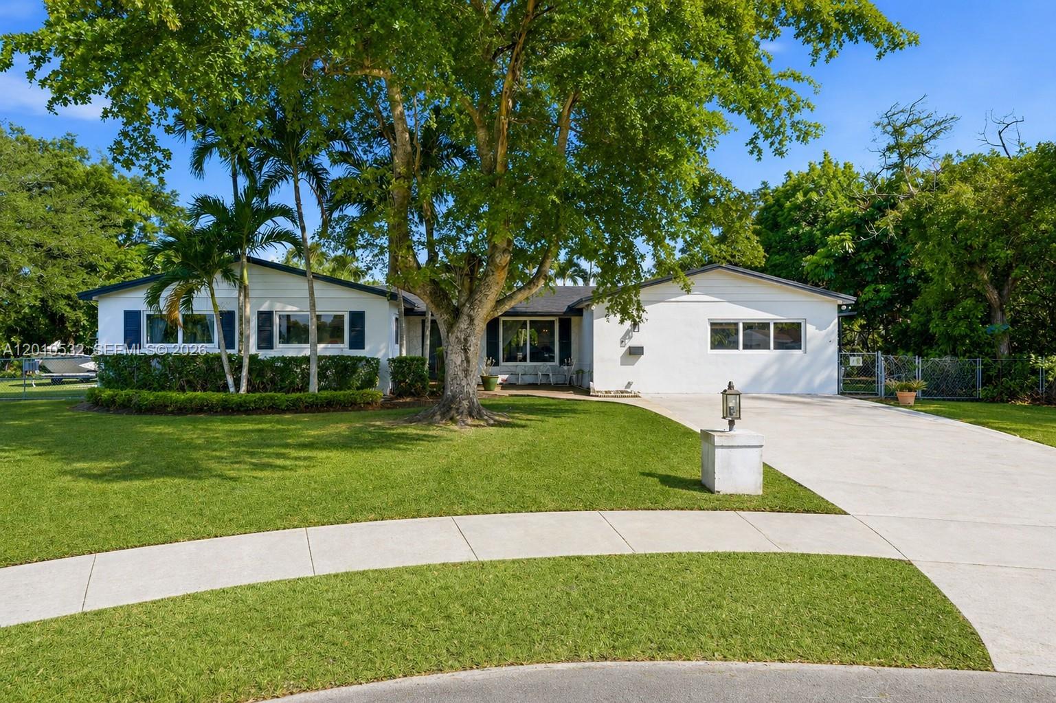 9331 SW 104th Ct Miami, FL 33176