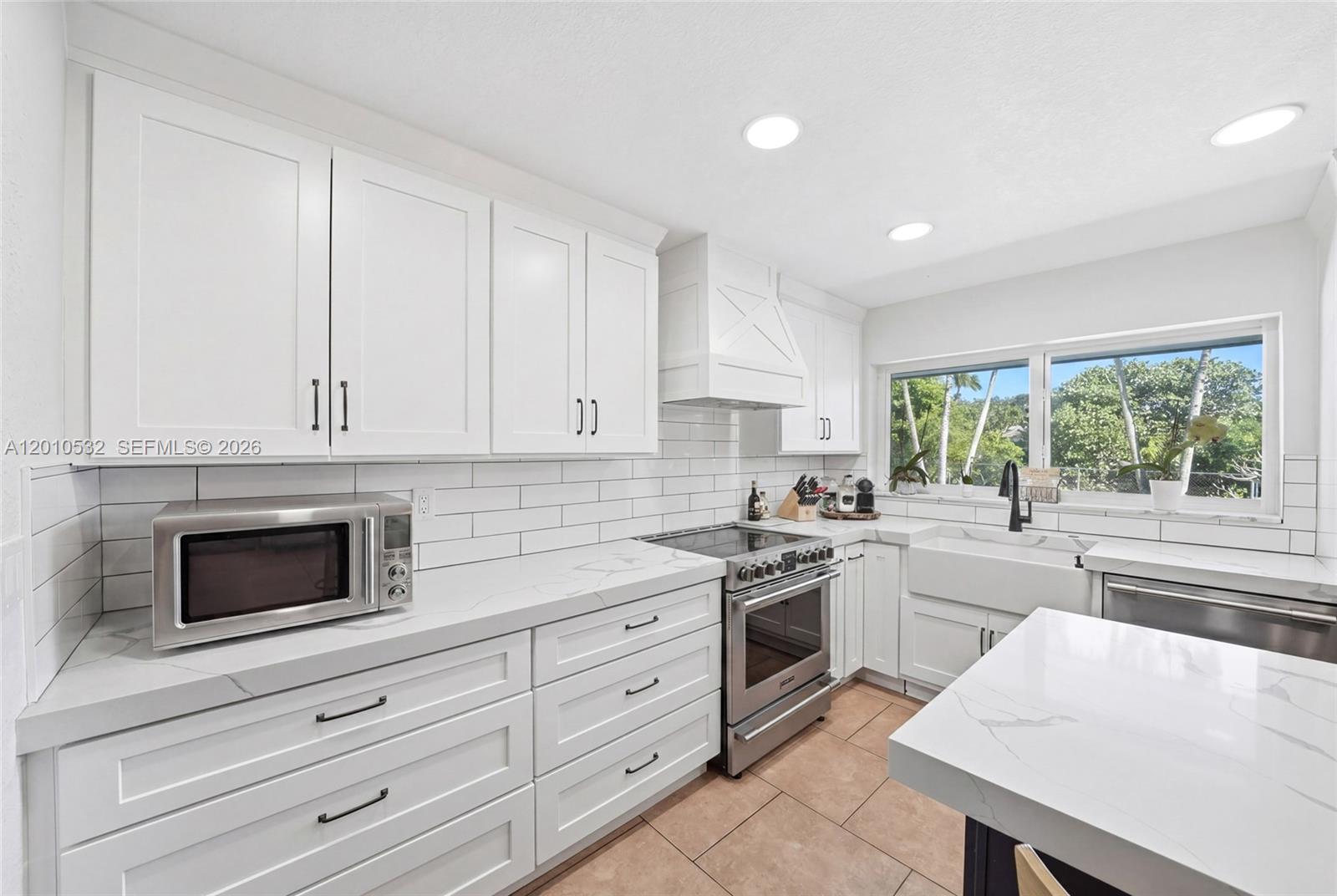 9331 SW 104th Ct Miami, FL 33176
