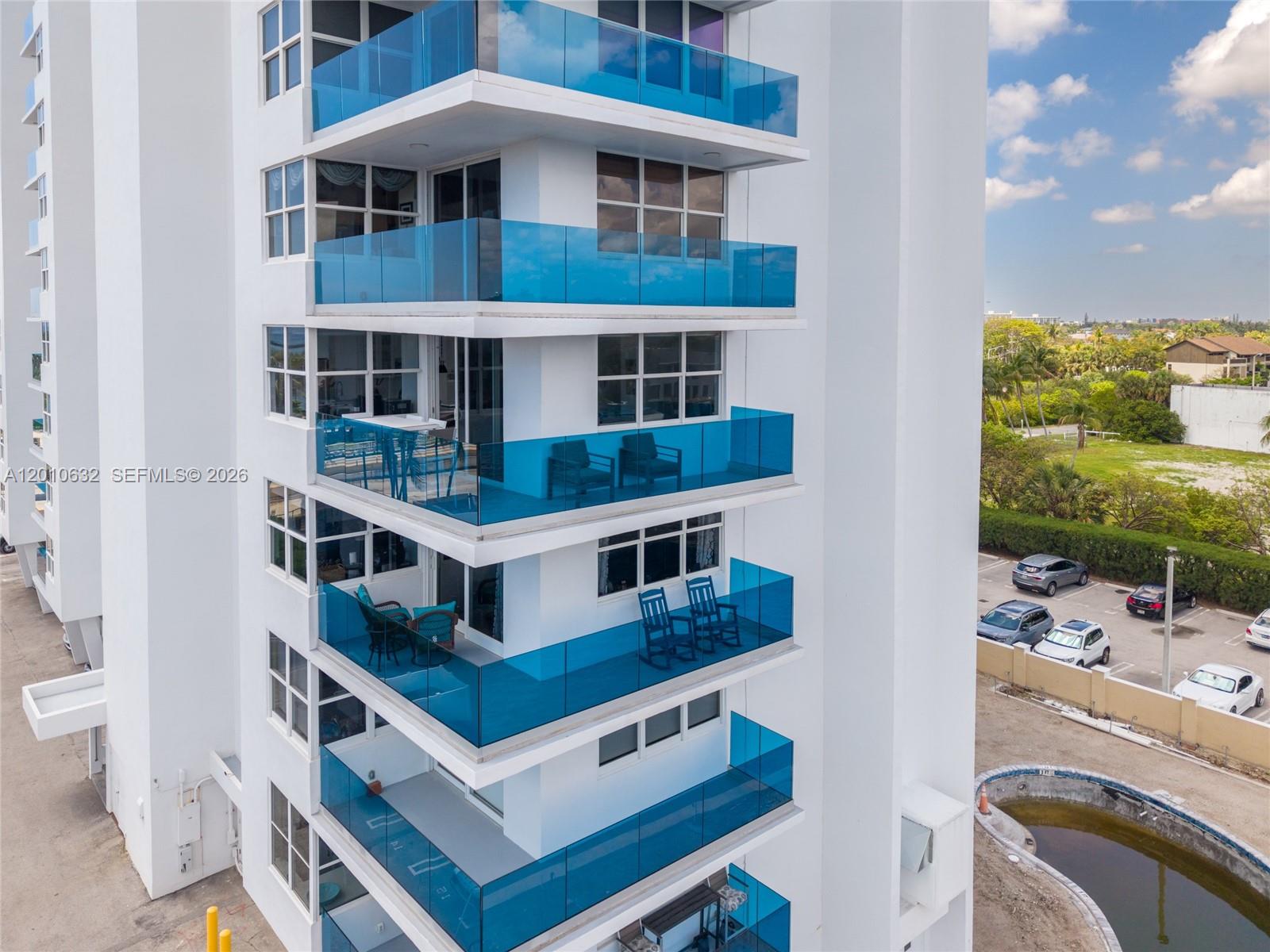 2639 N Riverside Dr #501 Pompano Beach, FL 33062