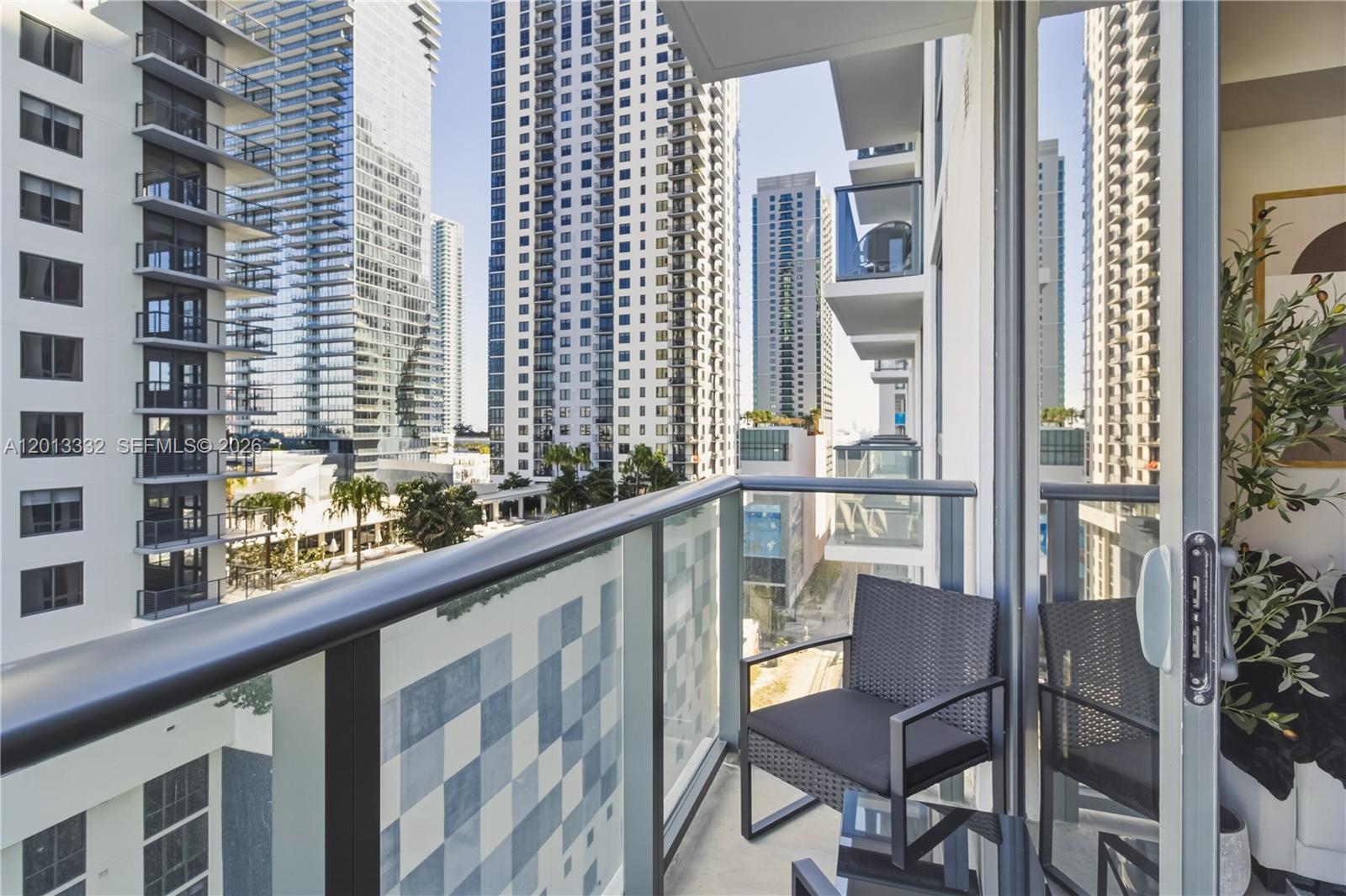 image The Crosby Miami Worldcenter20