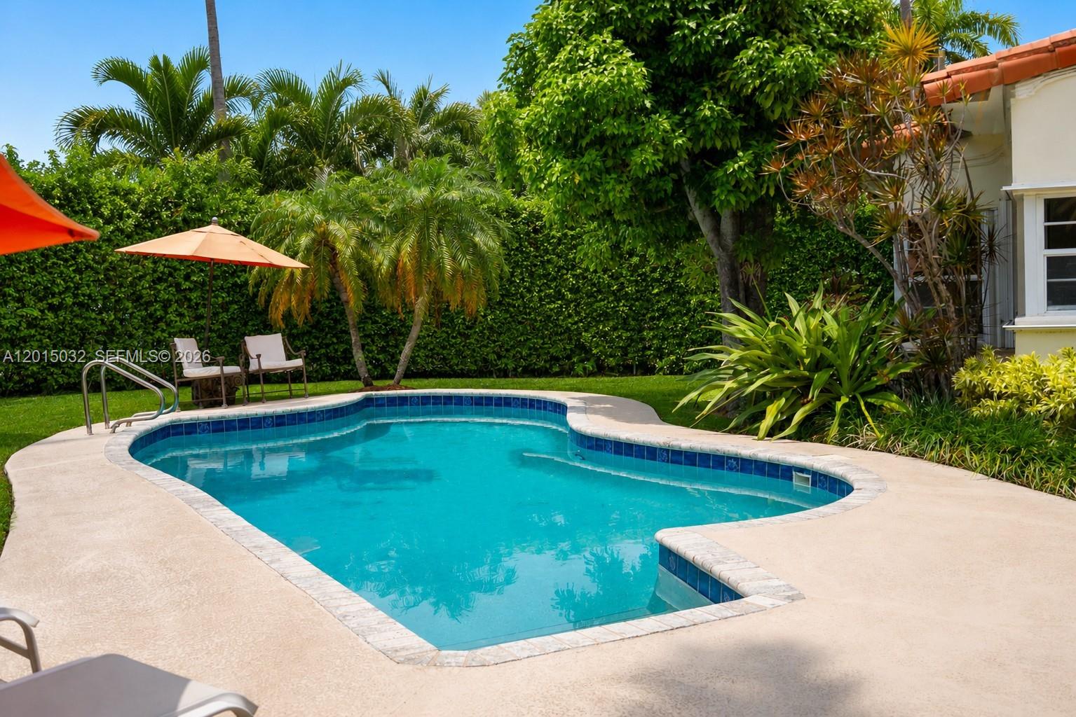 363 S Hibiscus Dr Miami Beach, FL 33139