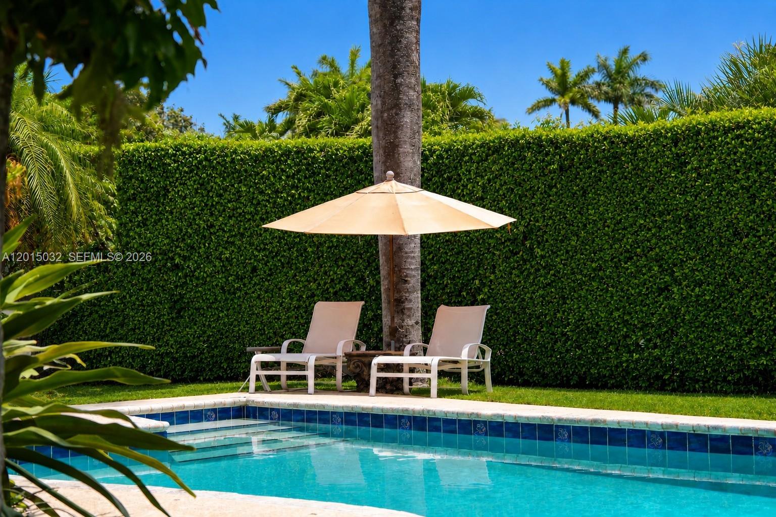 363 S Hibiscus Dr Miami Beach, FL 33139