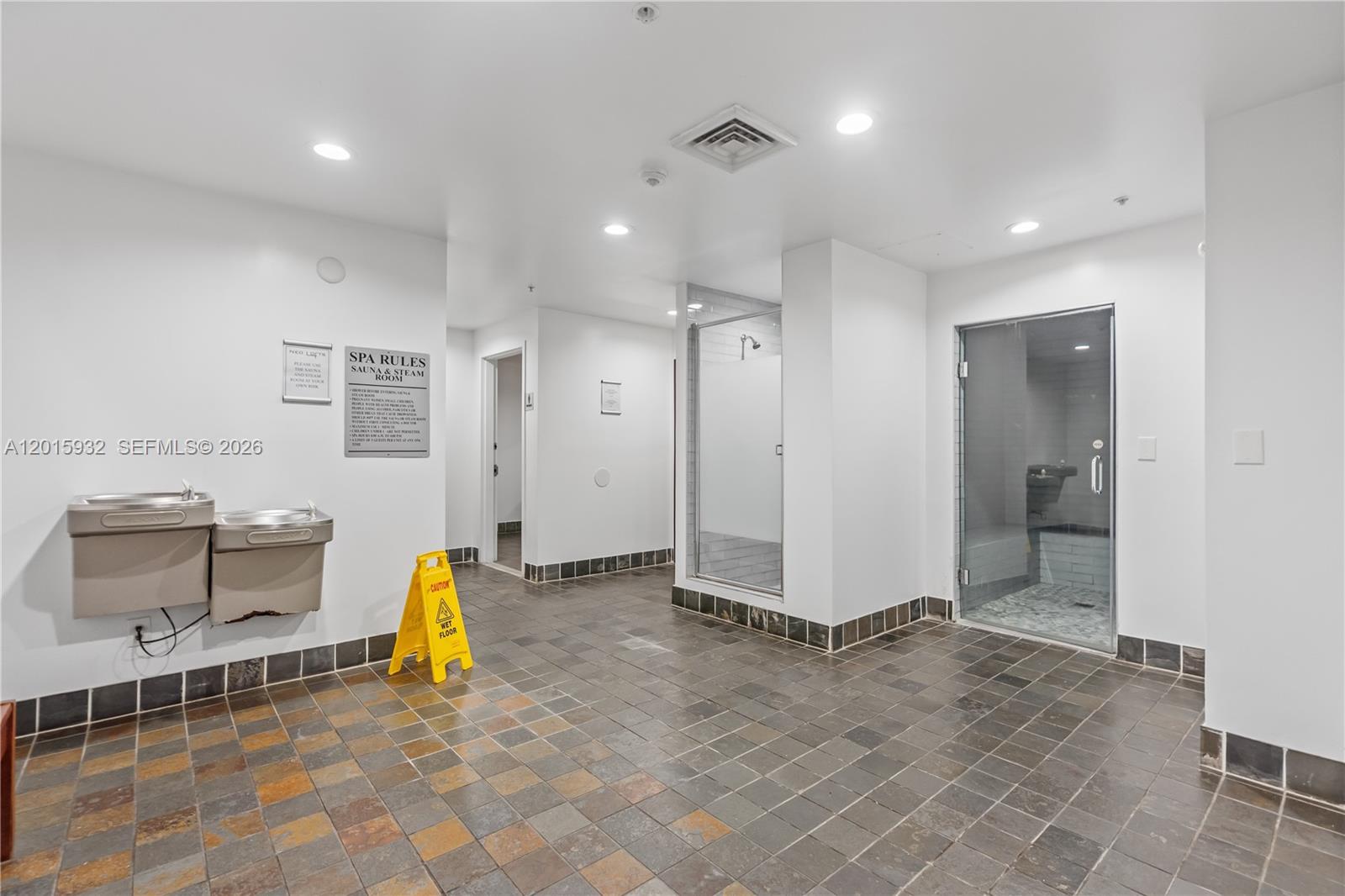 10 SW South Riv Dr #1504 Miami, FL 33130