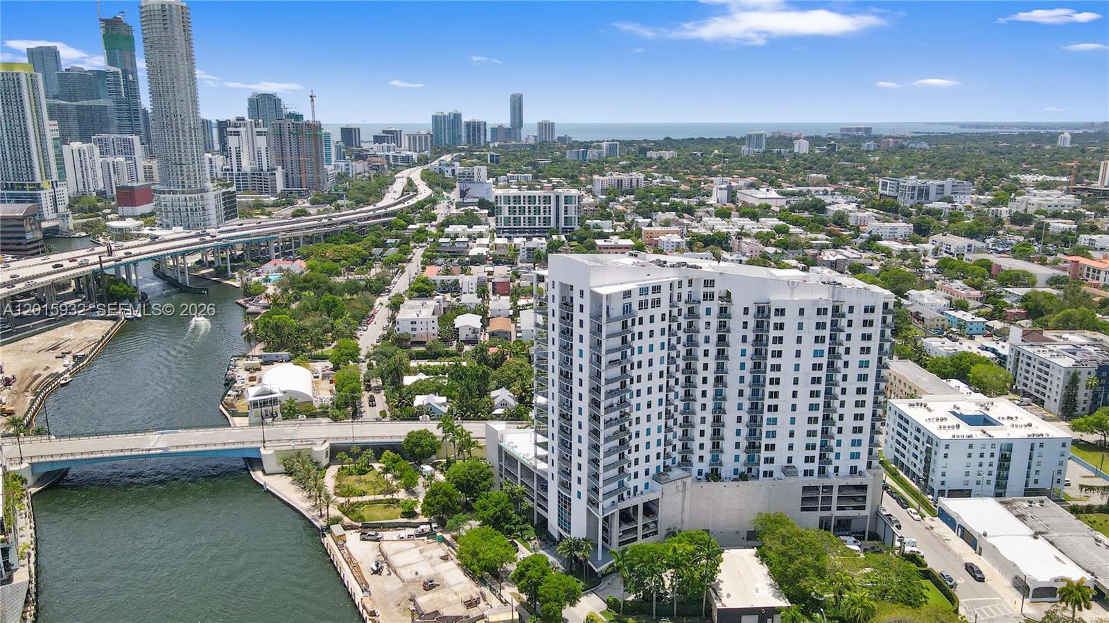 10 SW South Riv Dr #1504 Miami, FL 33130