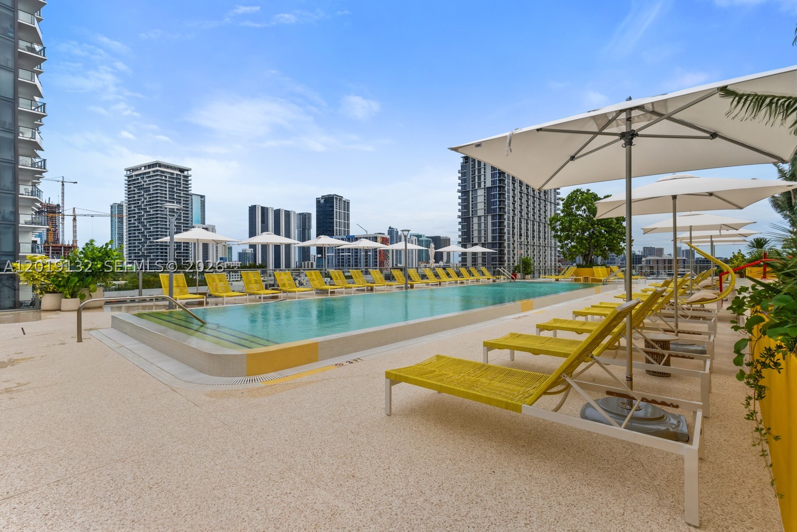 image The Standard Residences Midtown Miami10