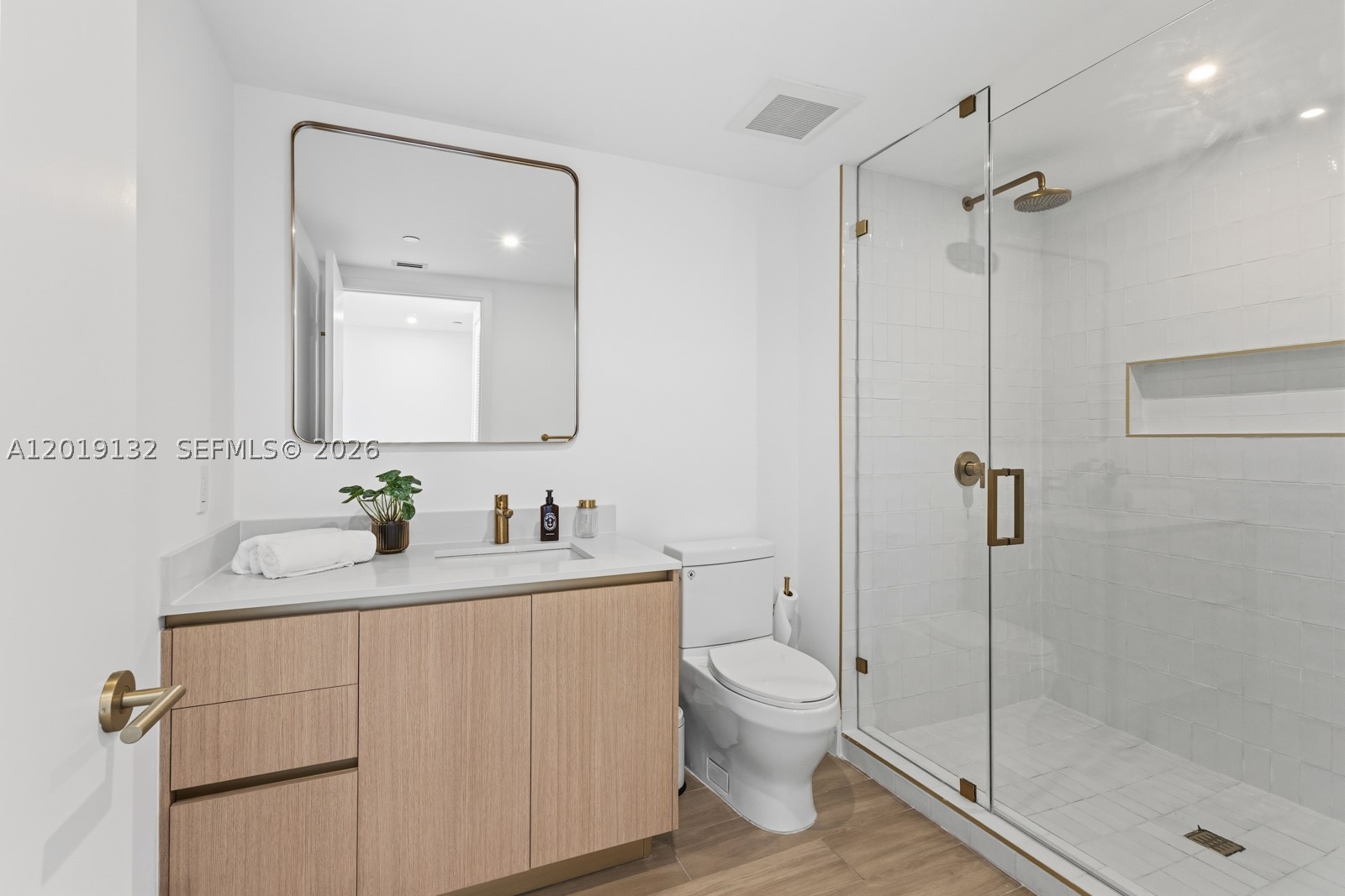 image The Standard Residences Midtown Miami7