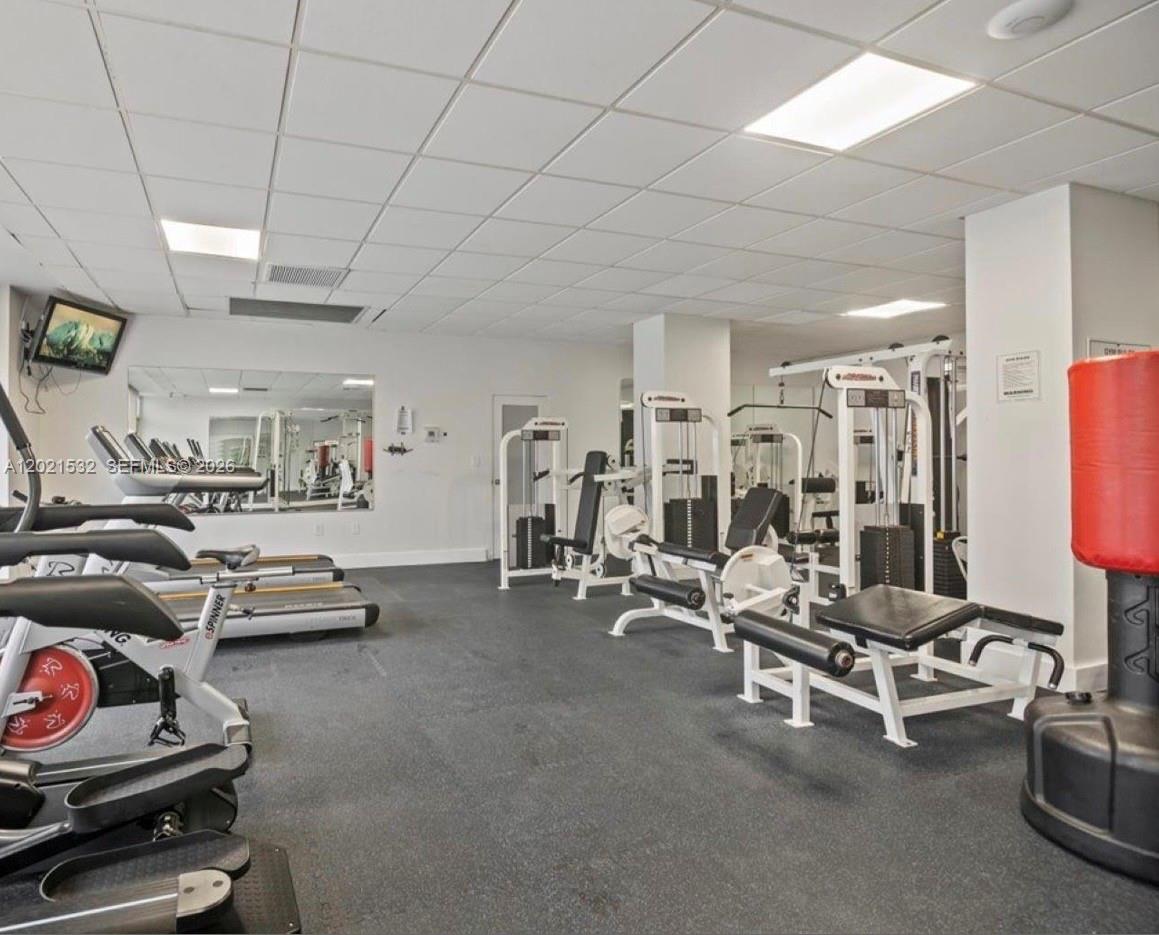 3140 S Ocean Dr #1003 Hallandale Beach, FL 33009