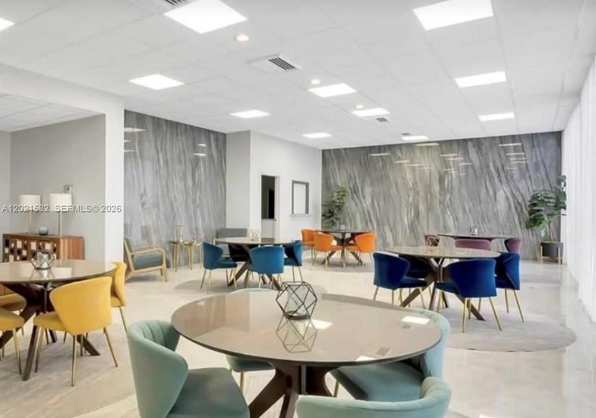 3140 S Ocean Dr #1003 Hallandale Beach, FL 33009