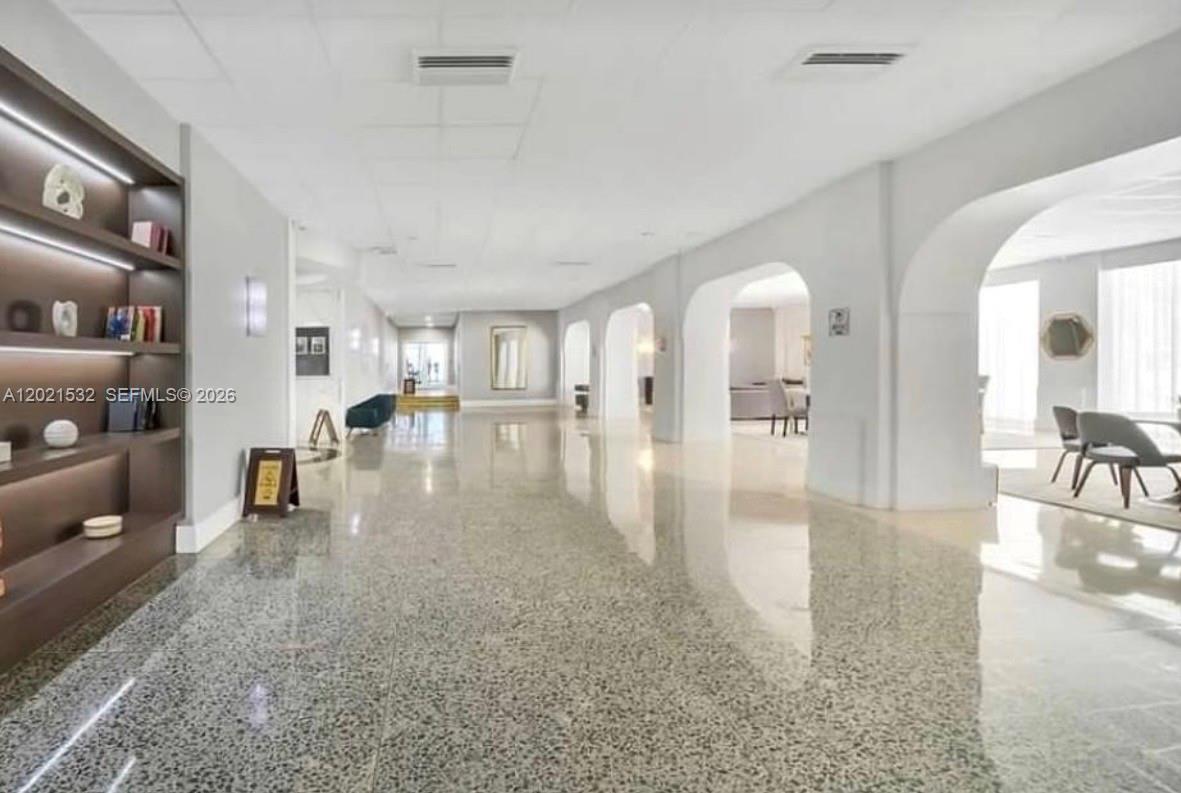 3140 S Ocean Dr #1003 Hallandale Beach, FL 33009