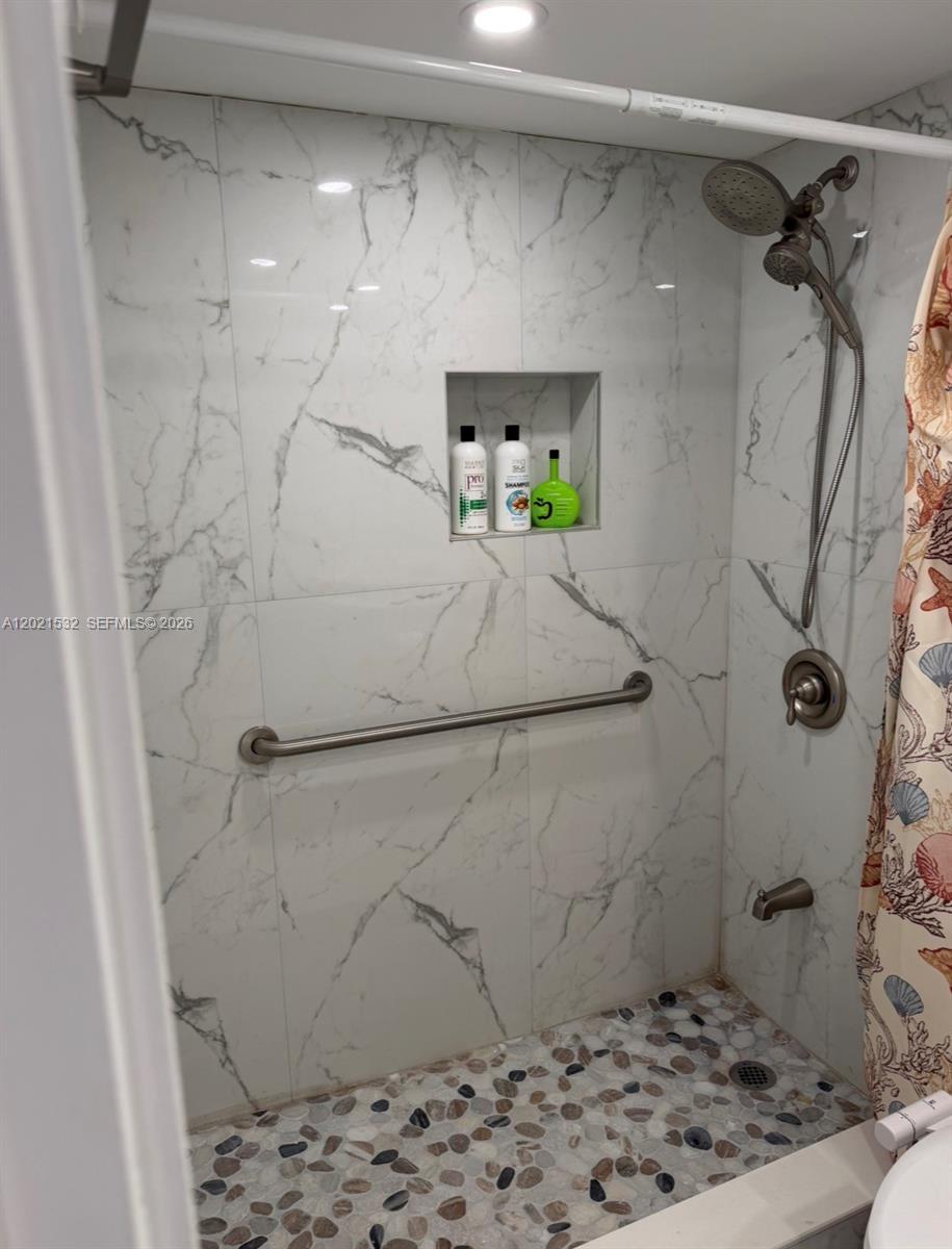 3140 S Ocean Dr #1003 Hallandale Beach, FL 33009