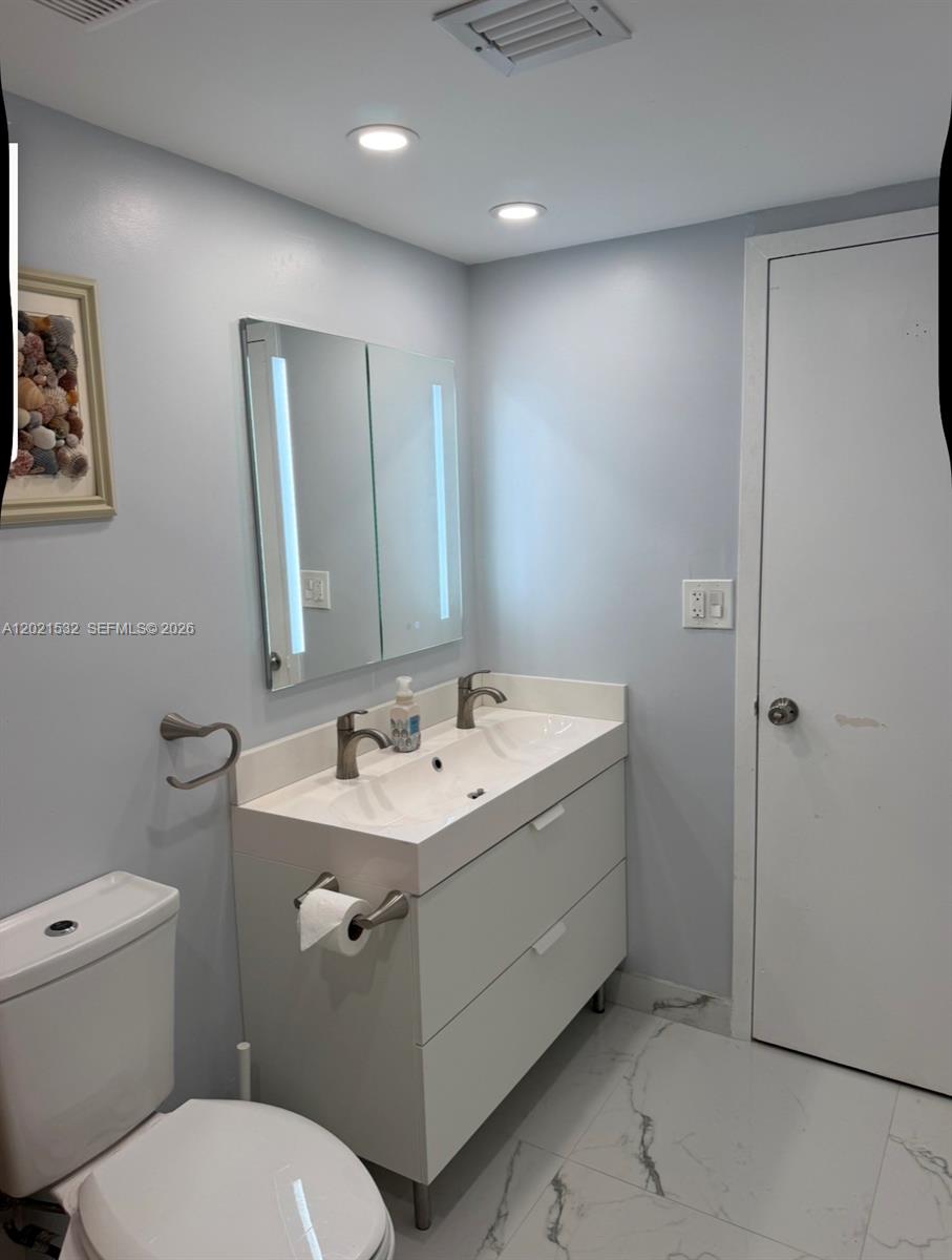 3140 S Ocean Dr #1003 Hallandale Beach, FL 33009