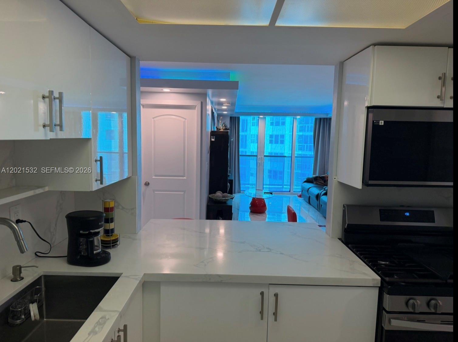 3140 S Ocean Dr #1003 Hallandale Beach, FL 33009