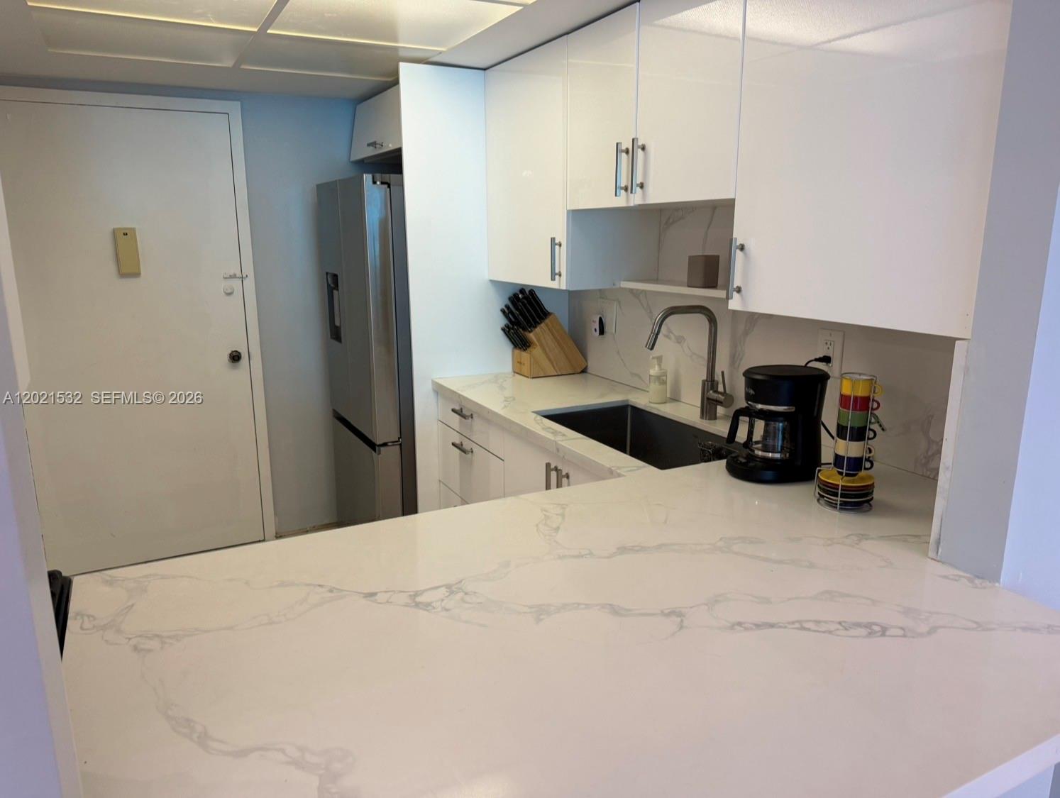 3140 S Ocean Dr #1003 Hallandale Beach, FL 33009
