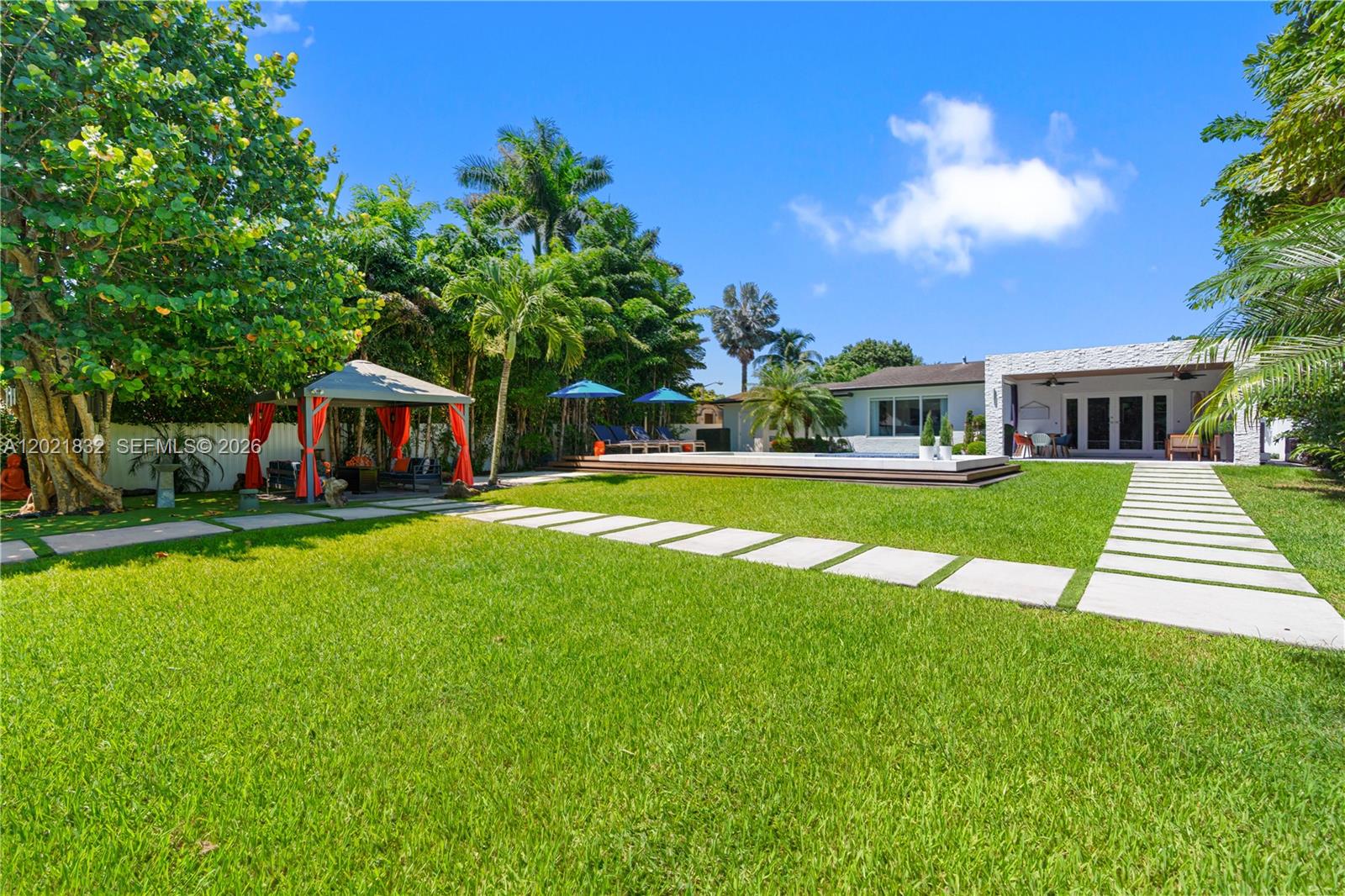 14441 S Biscayne Riv Rd Miami, FL 33161