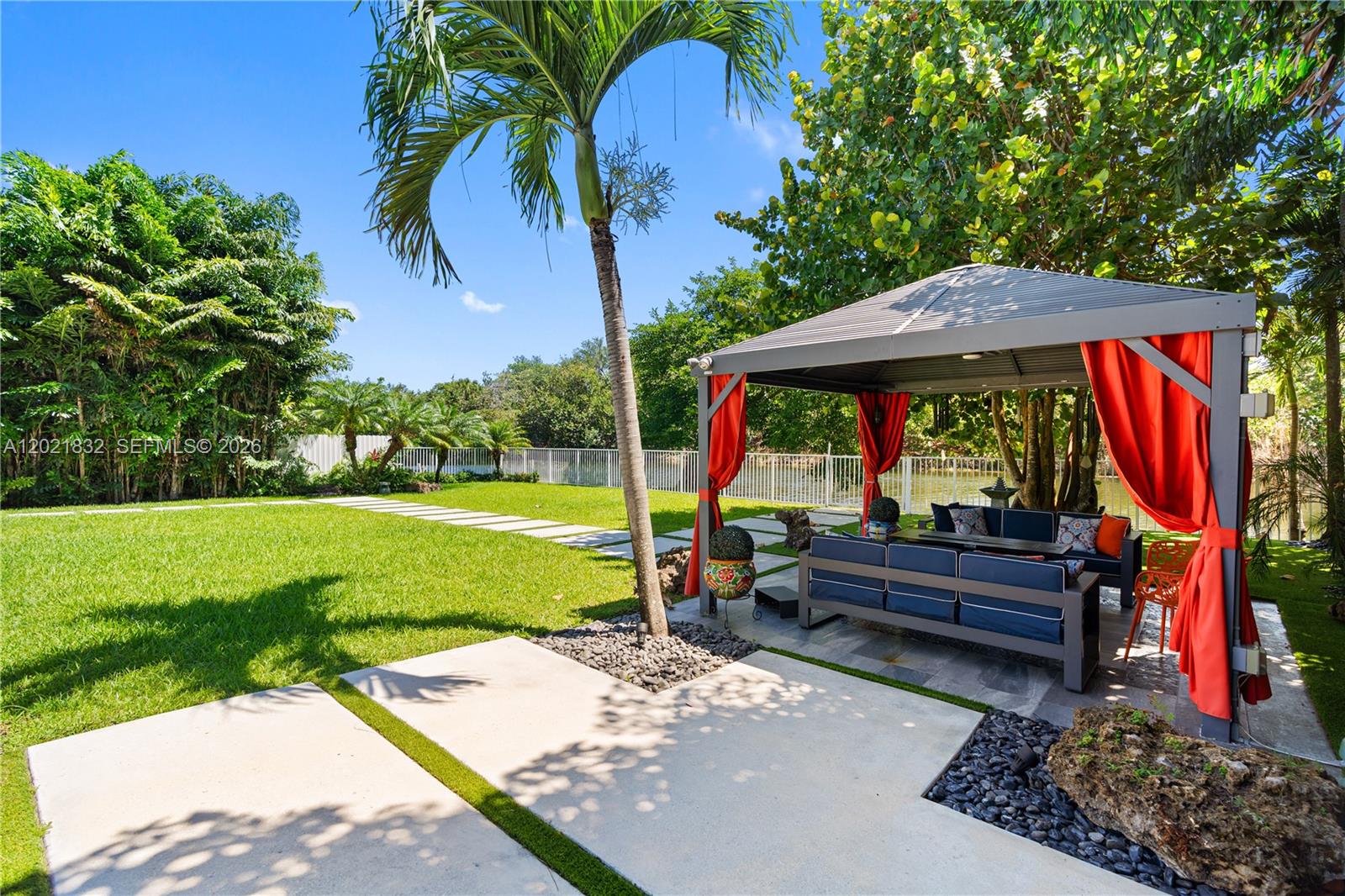 14441 S Biscayne Riv Rd Miami, FL 33161