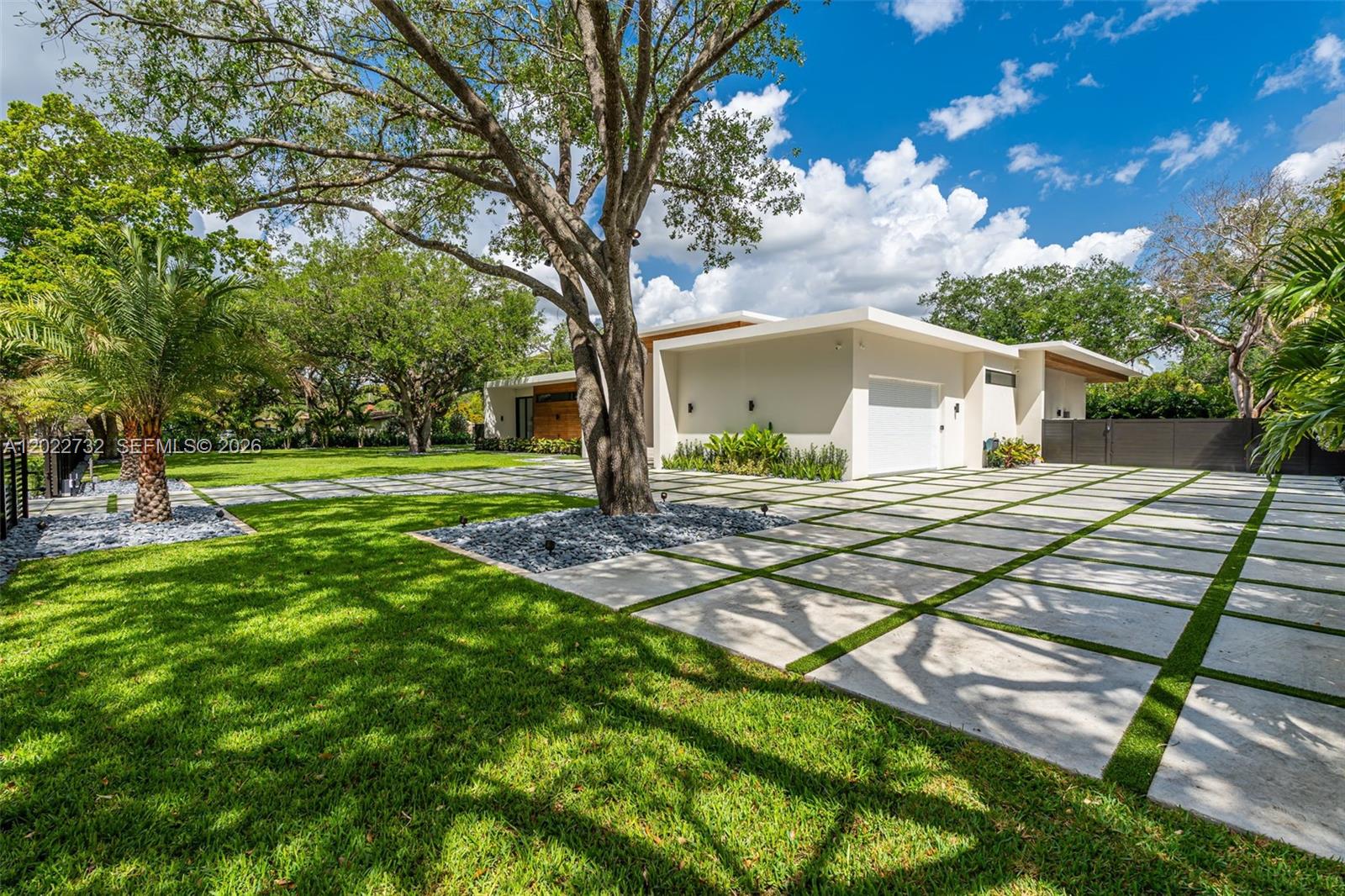 7825 SW 128th St Pinecrest, FL 33156