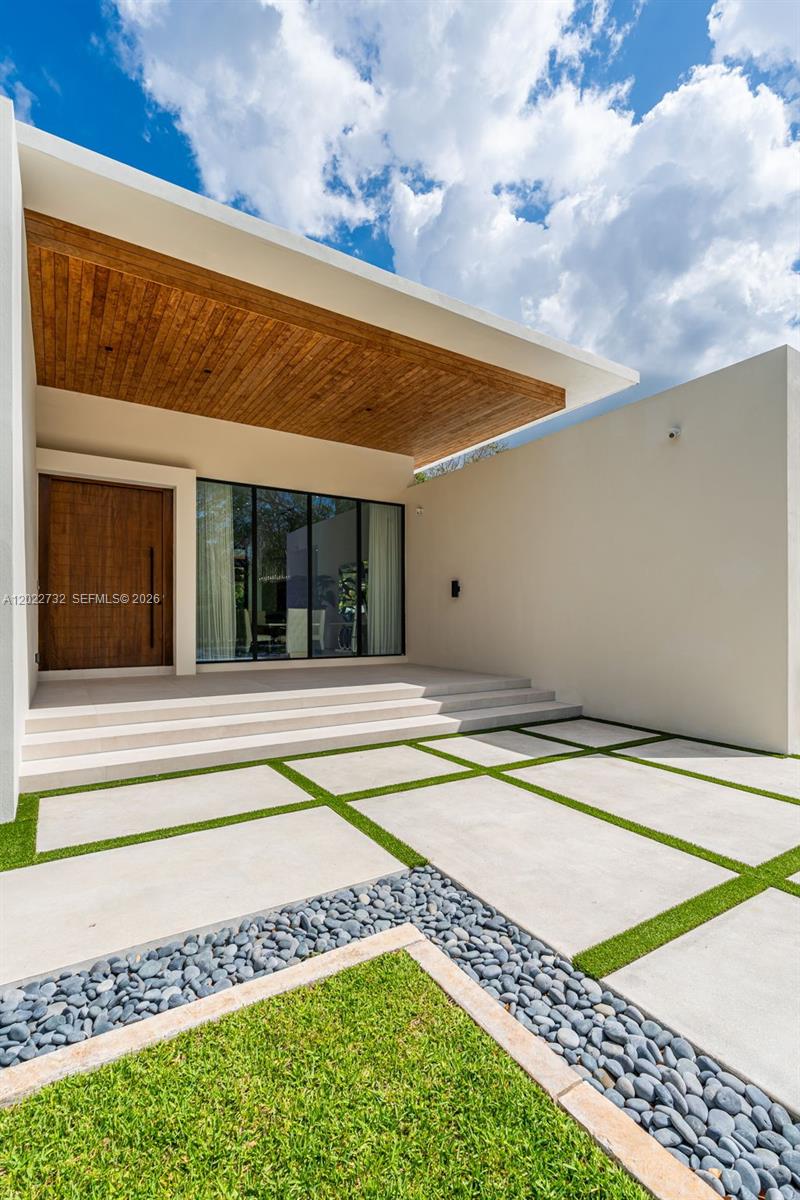 7825 SW 128th St Pinecrest, FL 33156