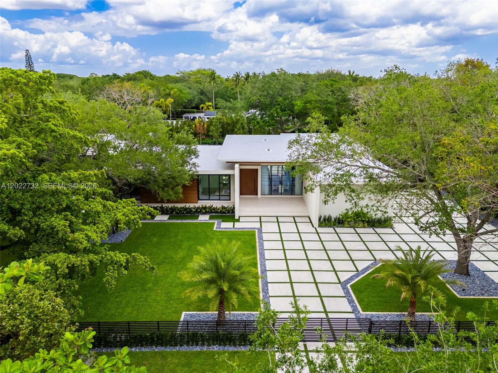 7825 SW 128th St Pinecrest, FL 33156