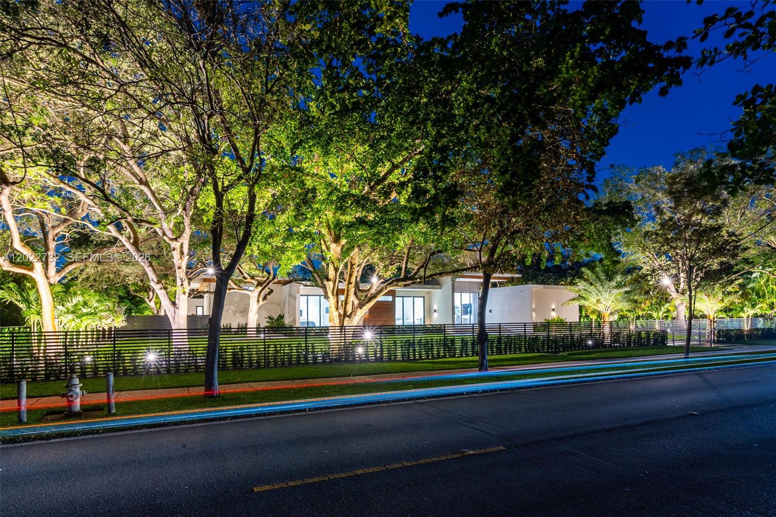 7825 SW 128th St Pinecrest, FL 33156