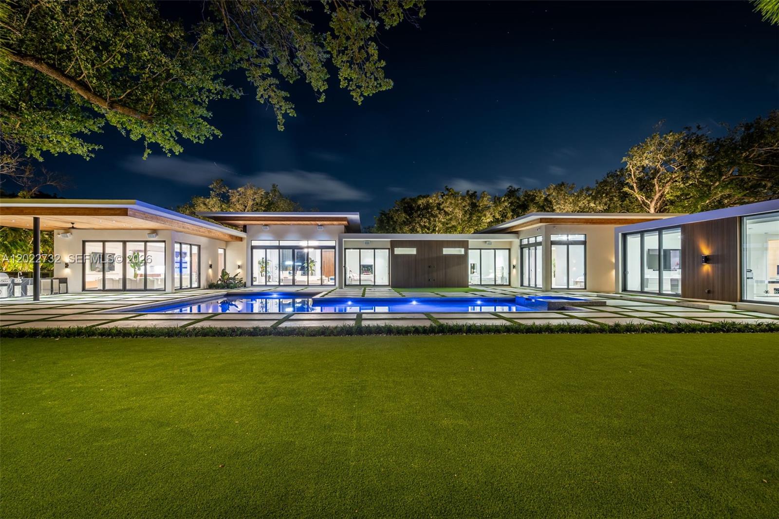 7825 SW 128th St Pinecrest, FL 33156