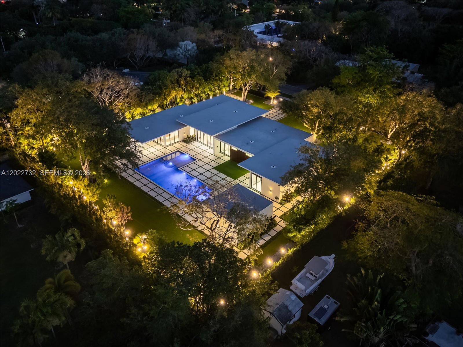 7825 SW 128th St Pinecrest, FL 33156