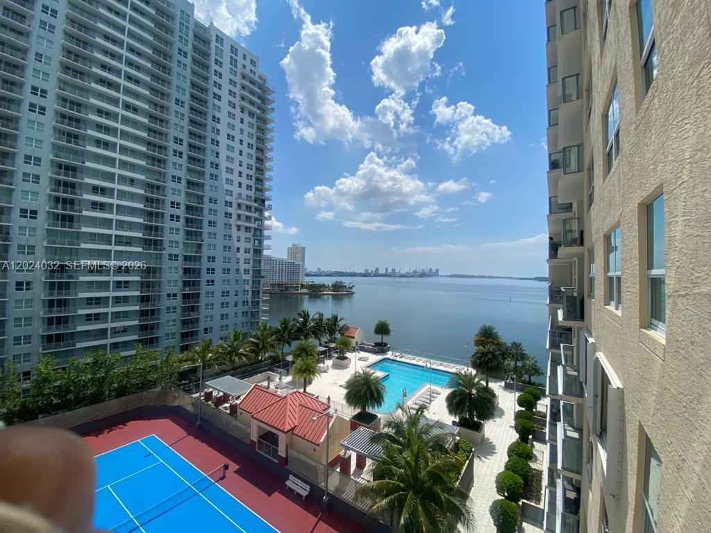 1155 Brickell Bay Dr #1202 Miami, FL 33131