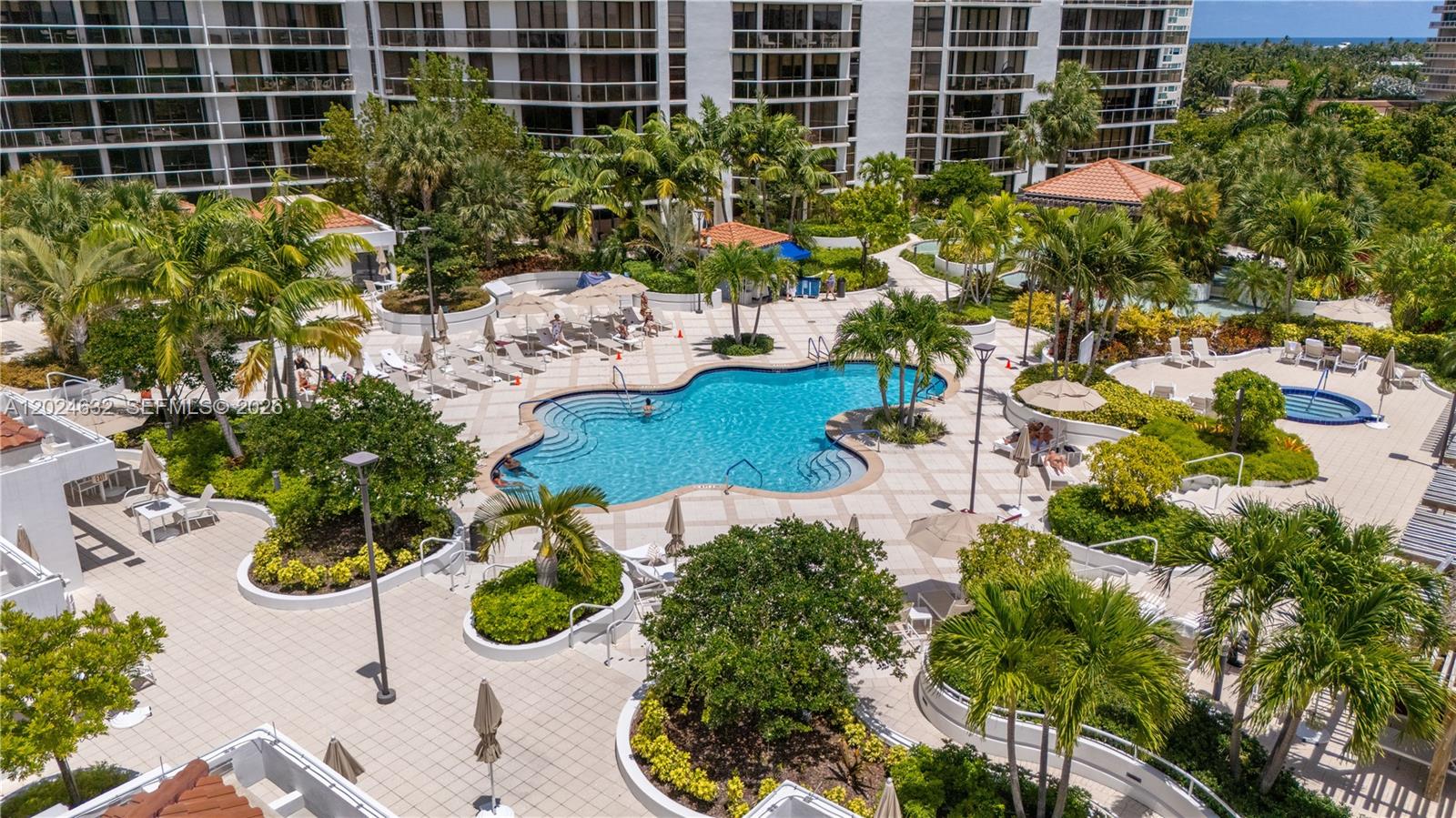 20281 E Country Clb Dr #510 Aventura, FL 33180