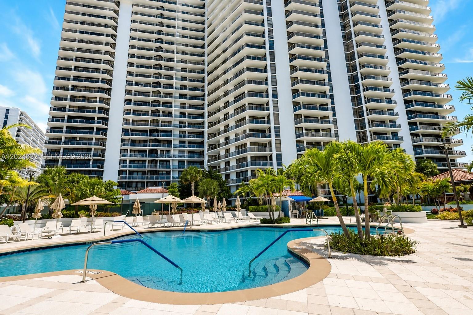 20281 E Country Clb Dr #510 Aventura, FL 33180