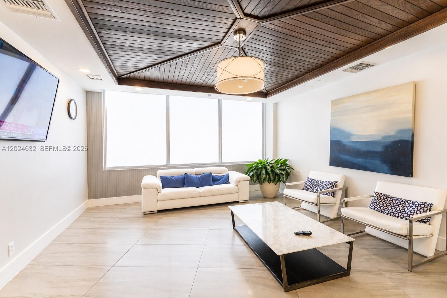 20281 E Country Clb Dr #510 Aventura, FL 33180
