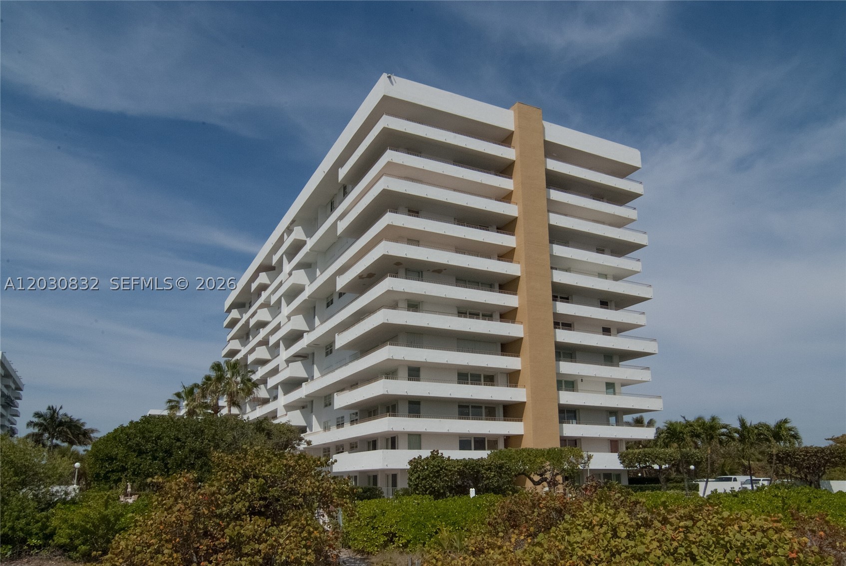 155 Ocean Ln Dr #403 Key Biscayne, FL 33149