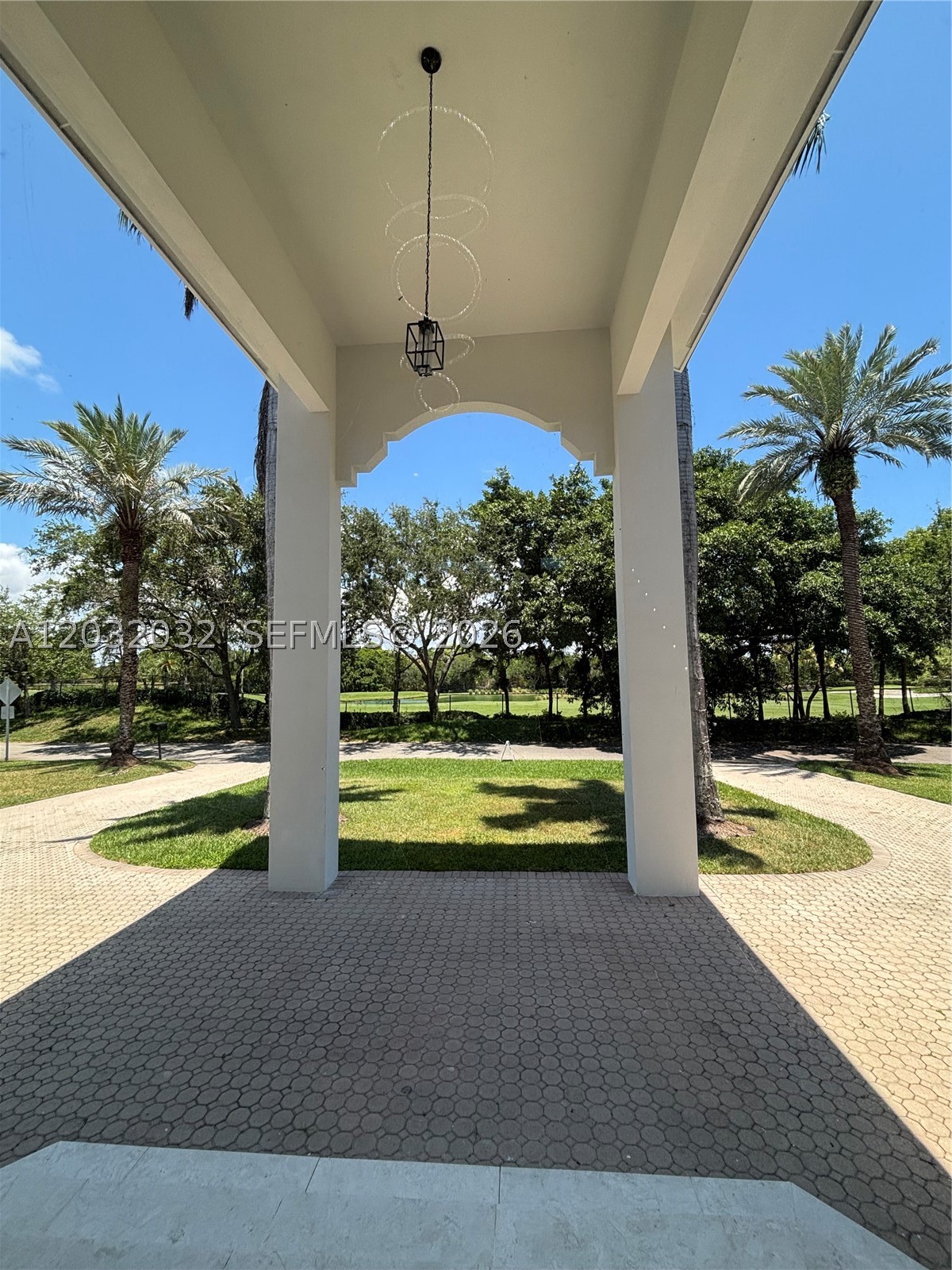 6220 SW 144th St Coral Gables, FL 33158
