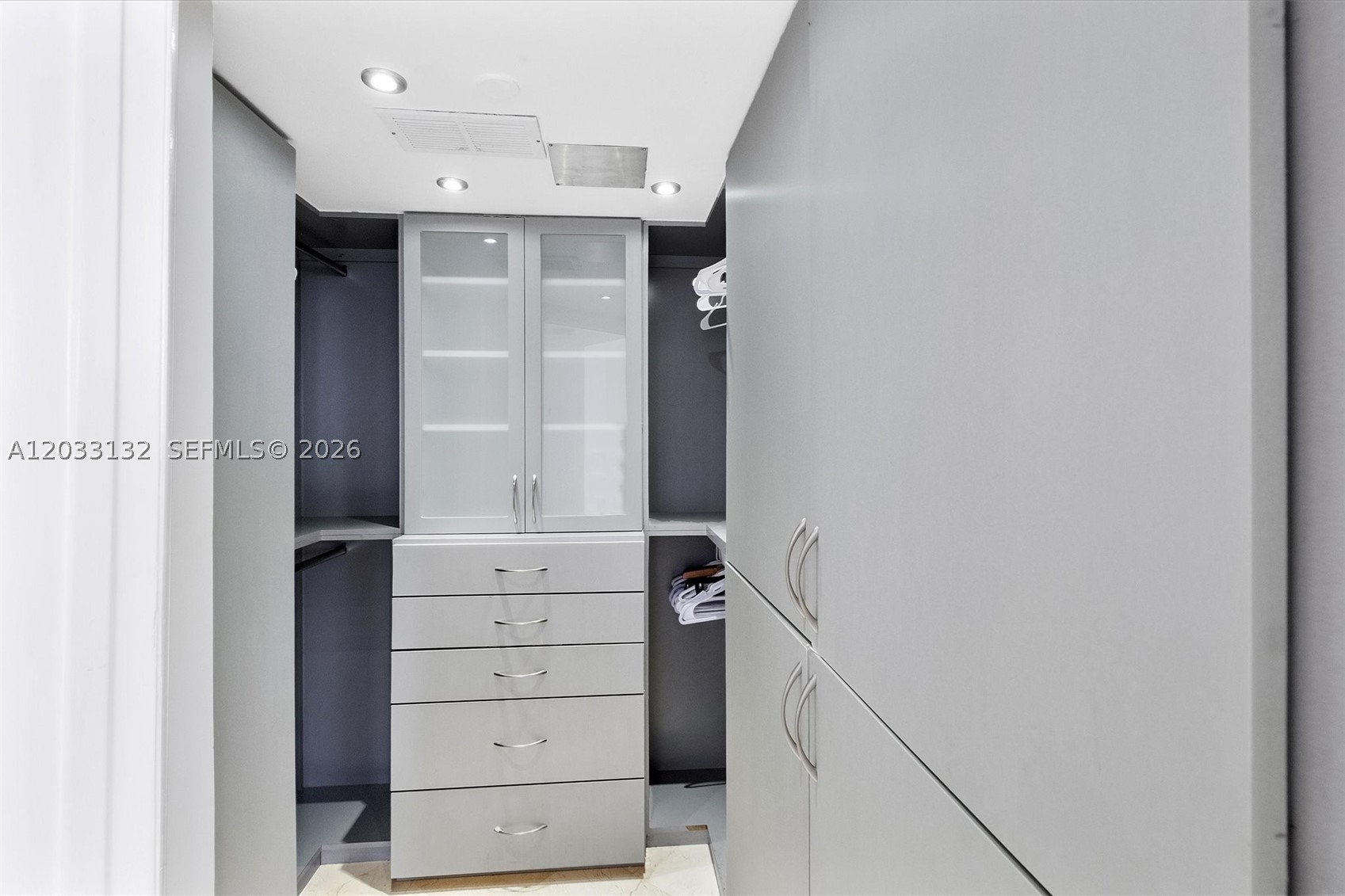 8911 Collins Ave #605 Surfside, FL 33154