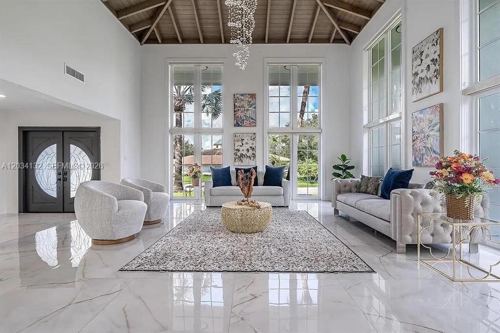 15201 SW 74th Palmetto Bay, FL 33157