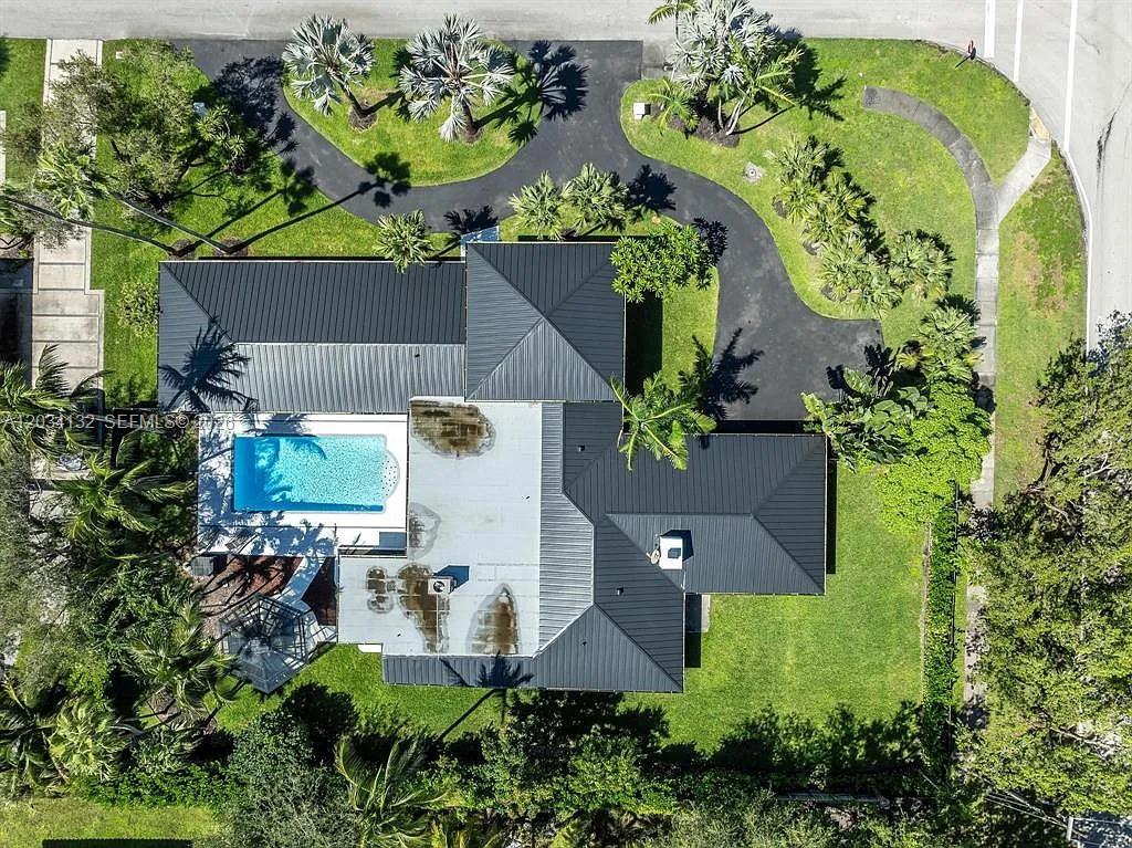 15201 SW 74th Palmetto Bay, FL 33157