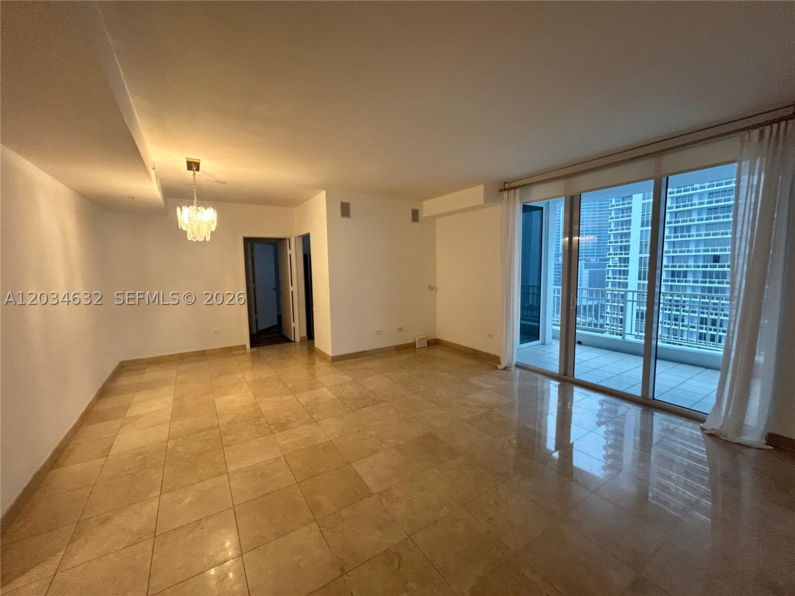 image Courts Brickell Key3