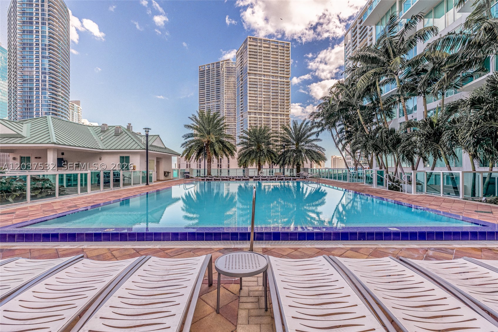 41 SE 5th St #706 Miami, FL 33131