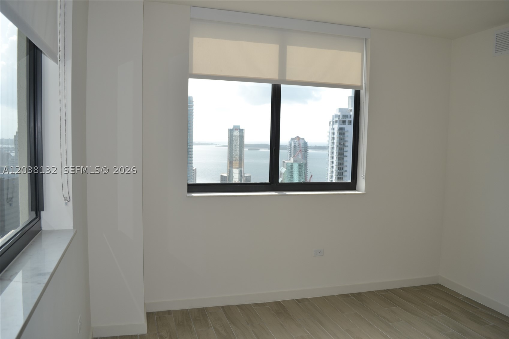 image Nine at Mary Brickell Village15