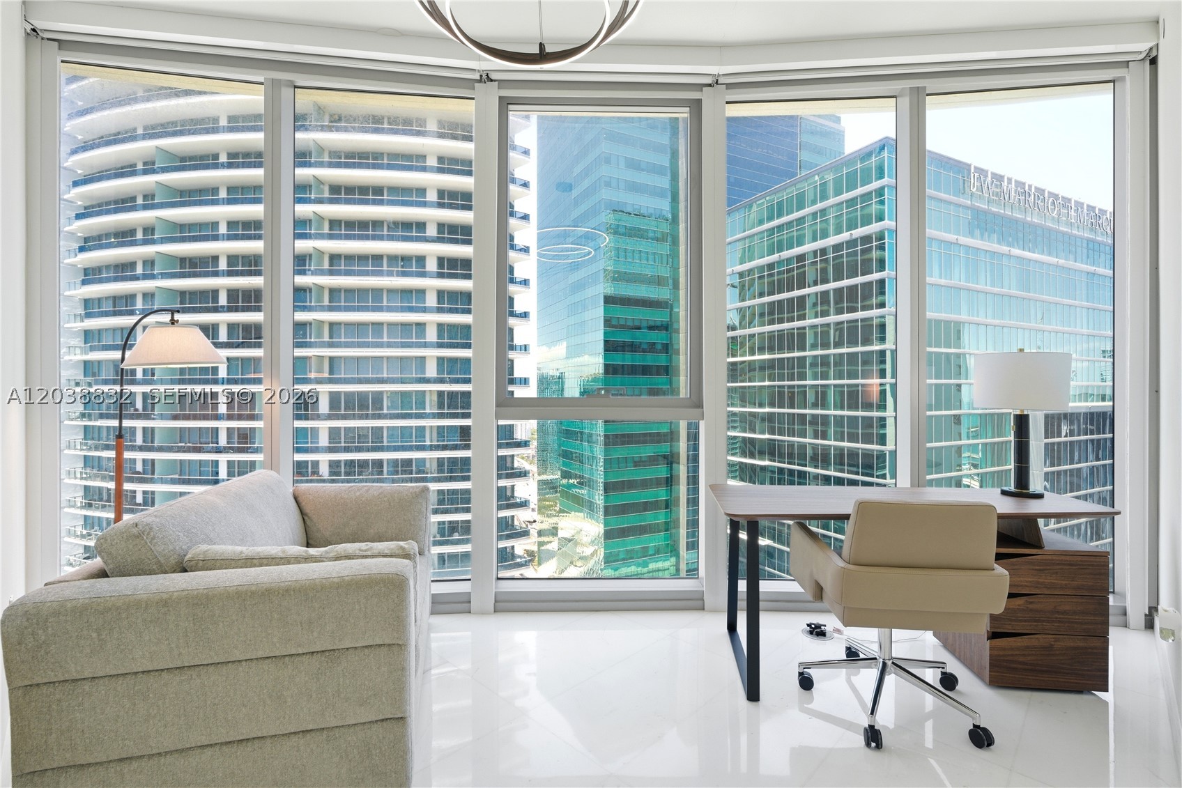300 Biscayne Blvd Way #4007W Miami, FL 33131