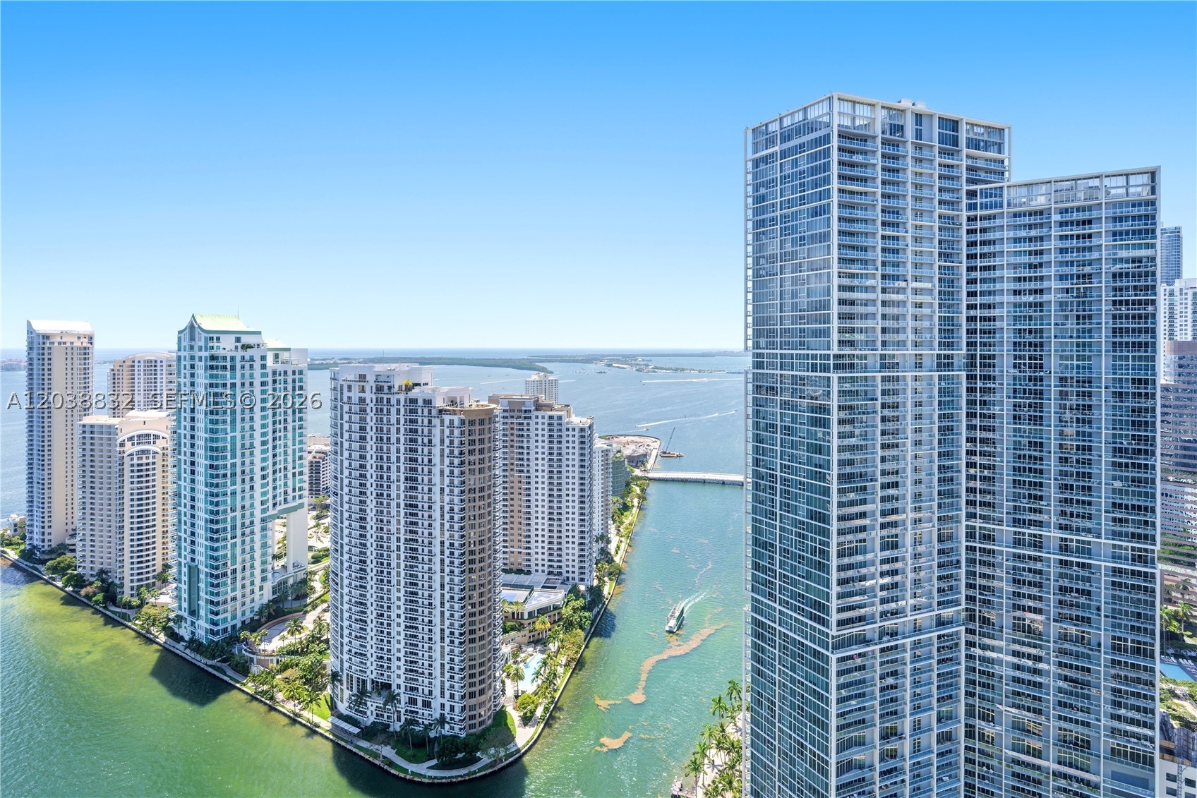 300 Biscayne Blvd Way #4007W Miami, FL 33131