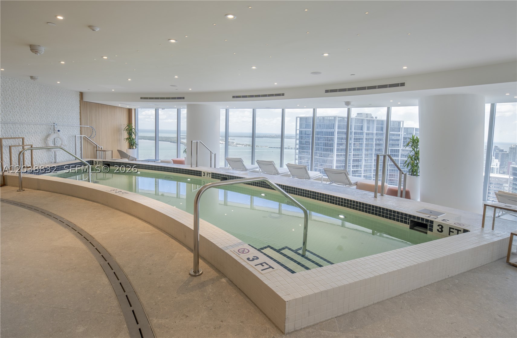 300 Biscayne Blvd Way #4007W Miami, FL 33131